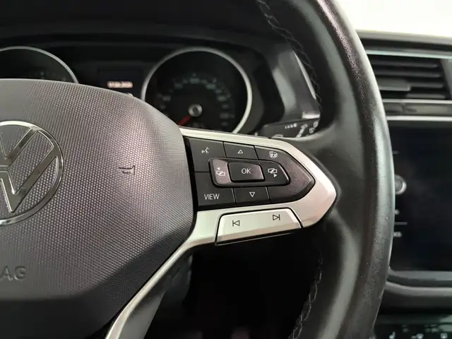 Volkswagen Tiguan view 14