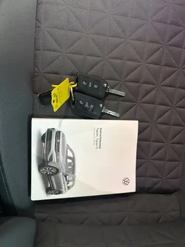 Volkswagen Tiguan view 26