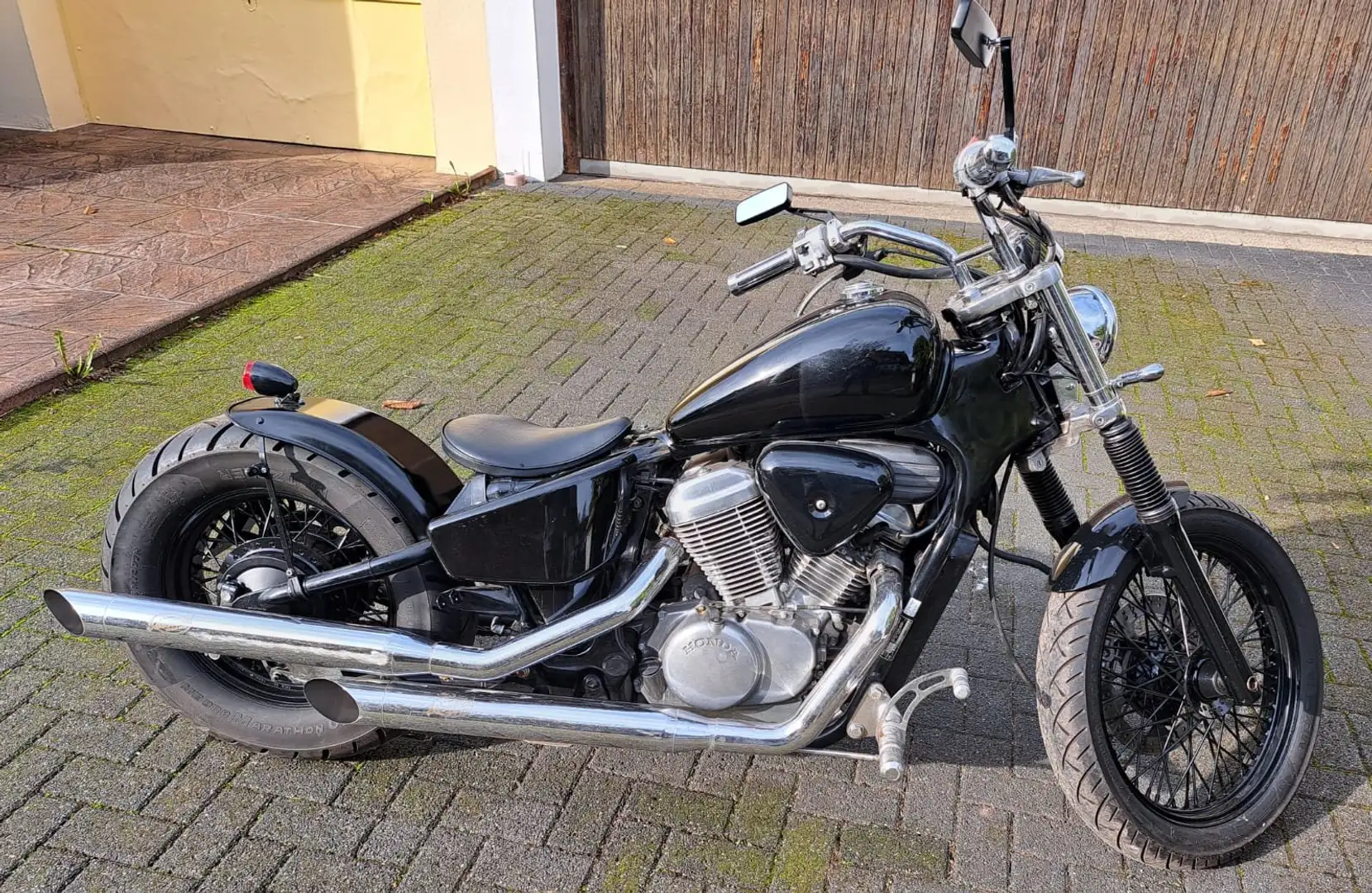 Honda Shadow 600 Negru - 1