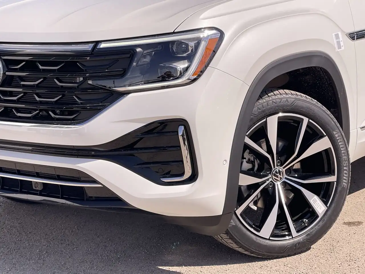 Volkswagen Atlas снимка Volkswagen Atlas
