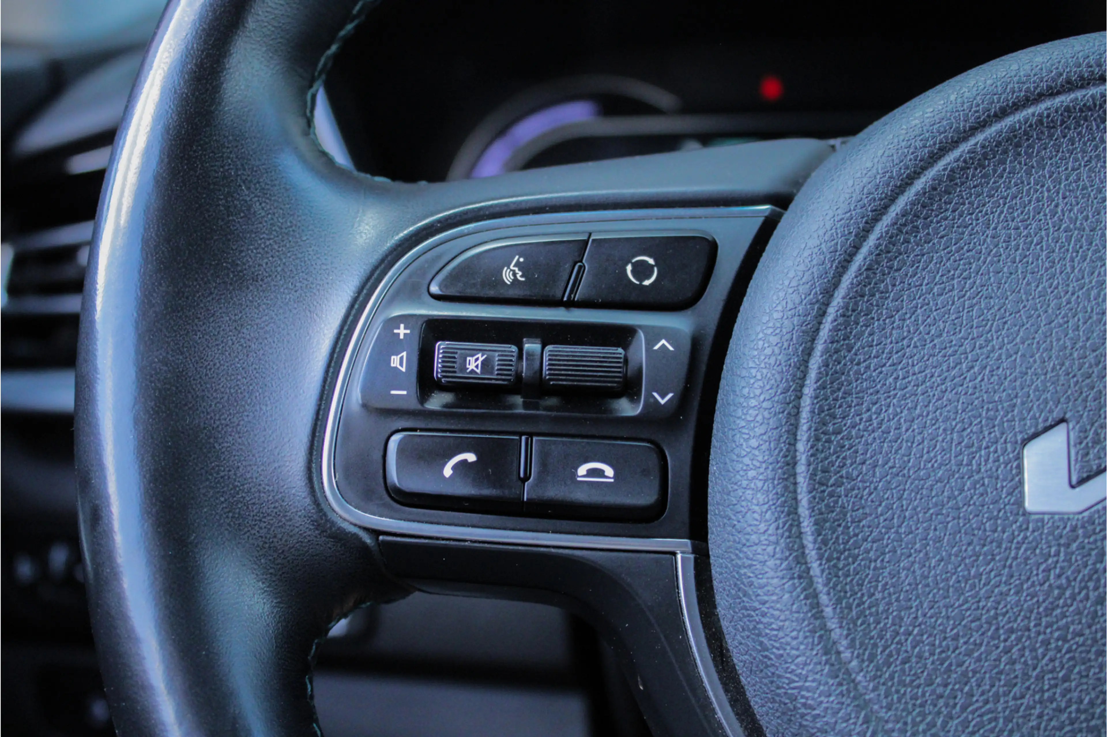 Kia e-Niro ExecutiveLine 64 kWh |100% SoH|warmptepomp|trekhaa — photo 46