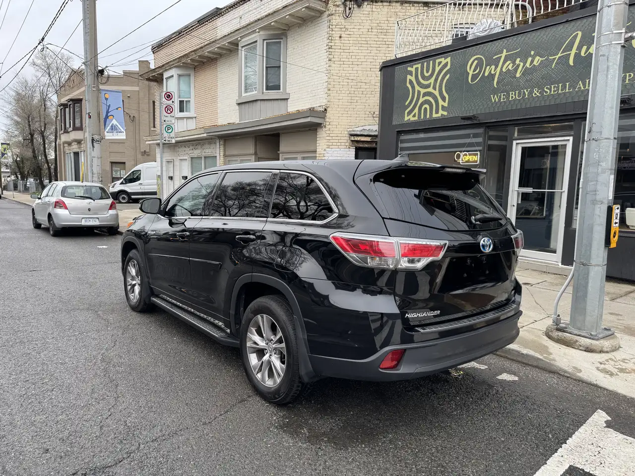 Toyota Highlander снимка Toyota Highlander