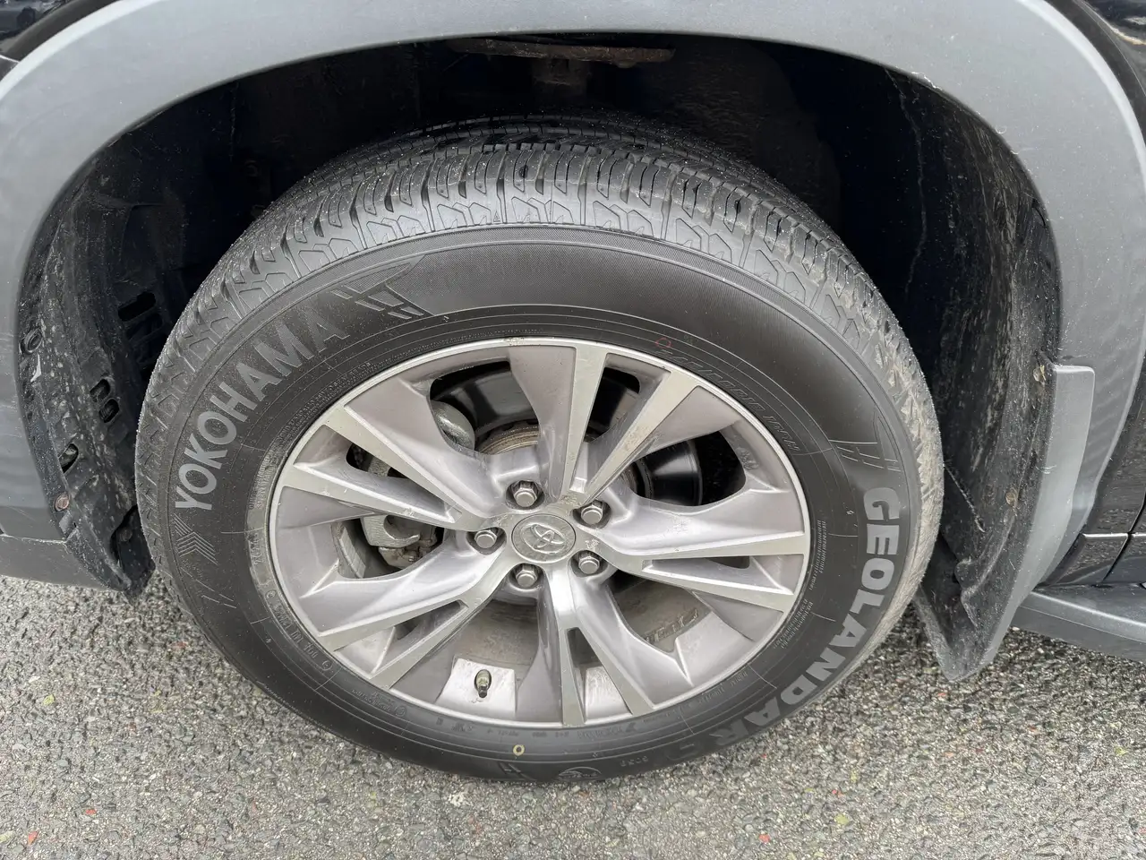 Toyota Highlander снимка Toyota Highlander