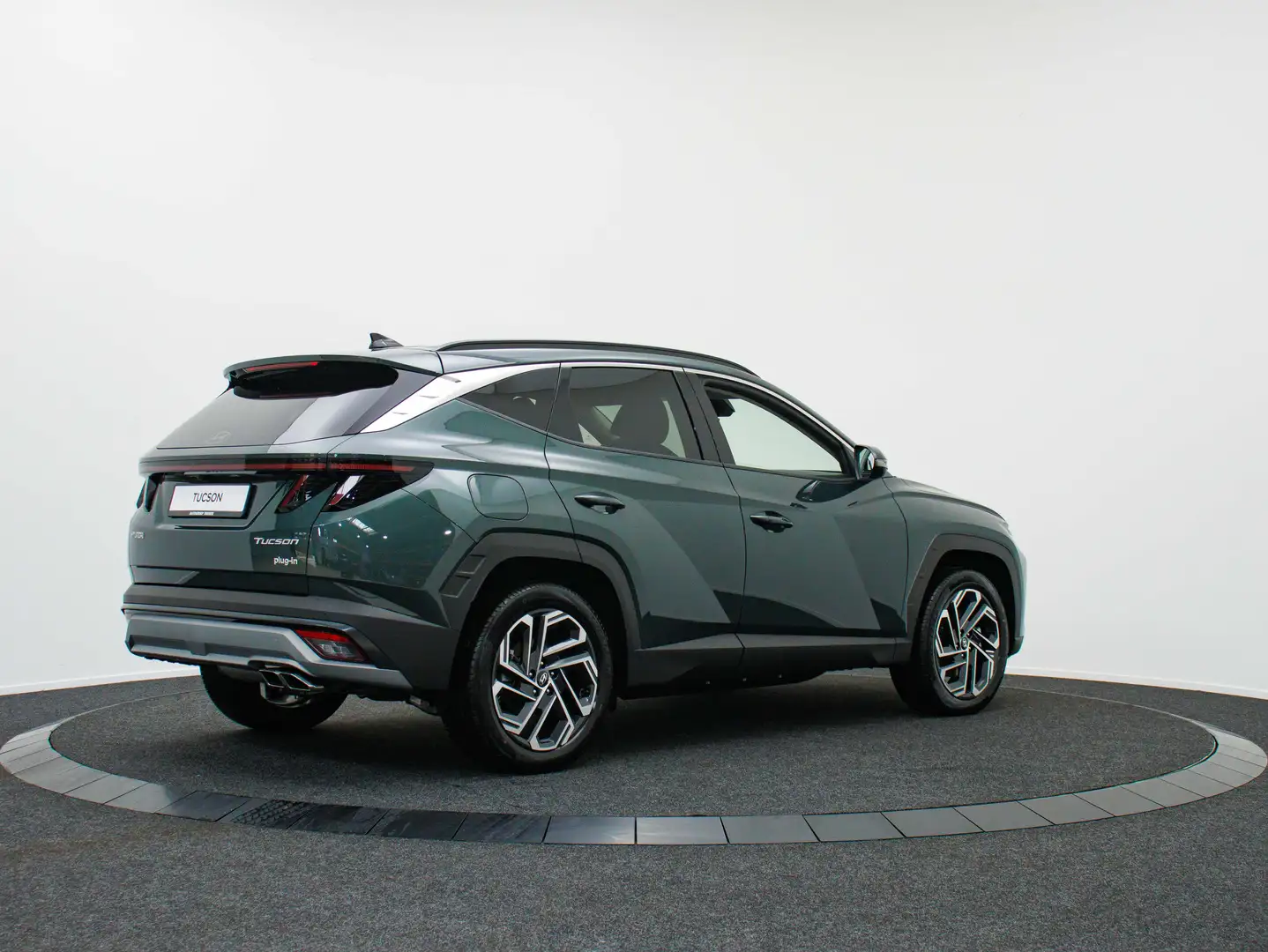 Hyundai TUCSON 1.6 T-GDI PHEV Comfort Smart - PHEV Automaat (Cypr Verde - 2