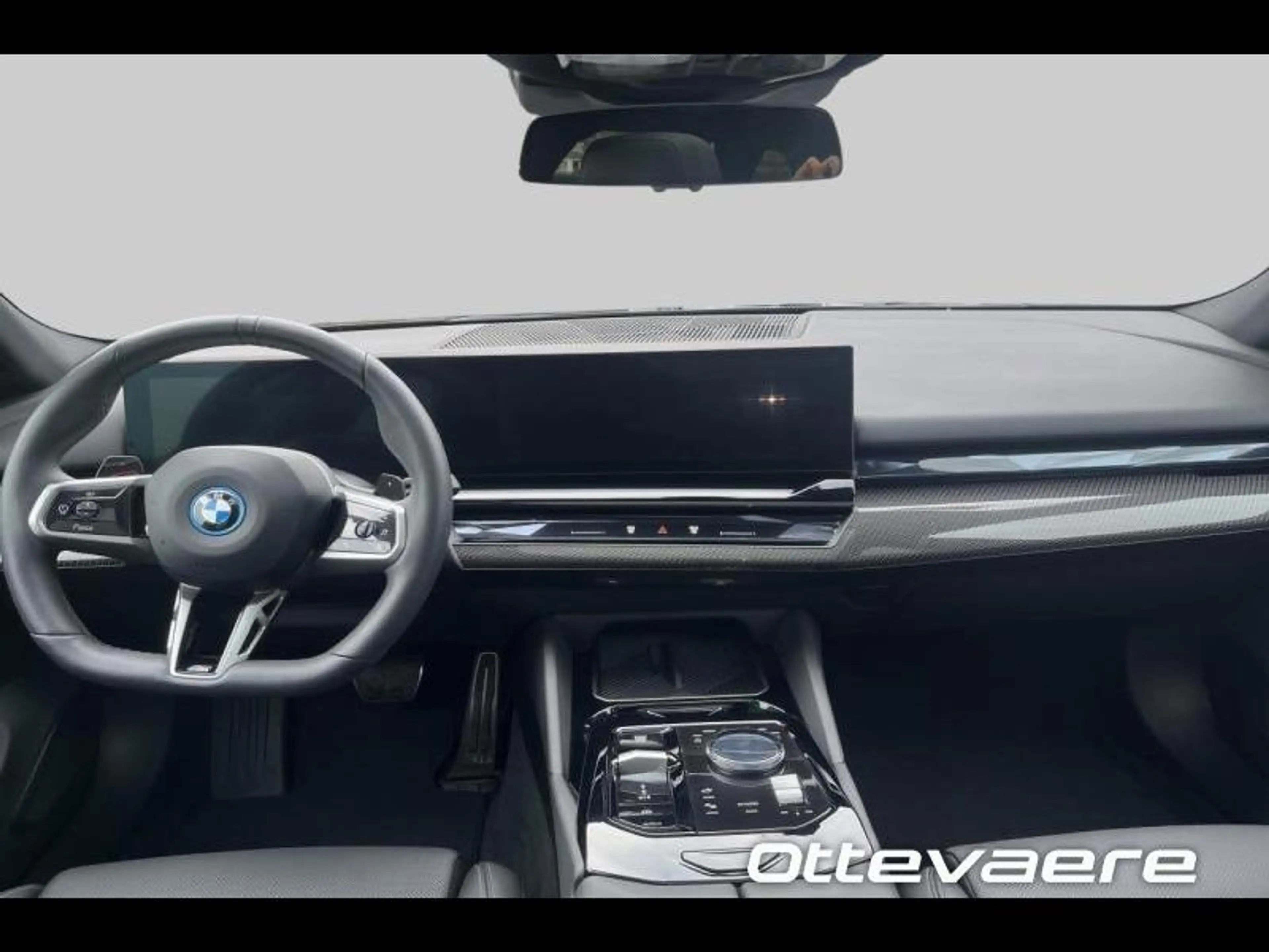 BMW 530 Touring — photo 7