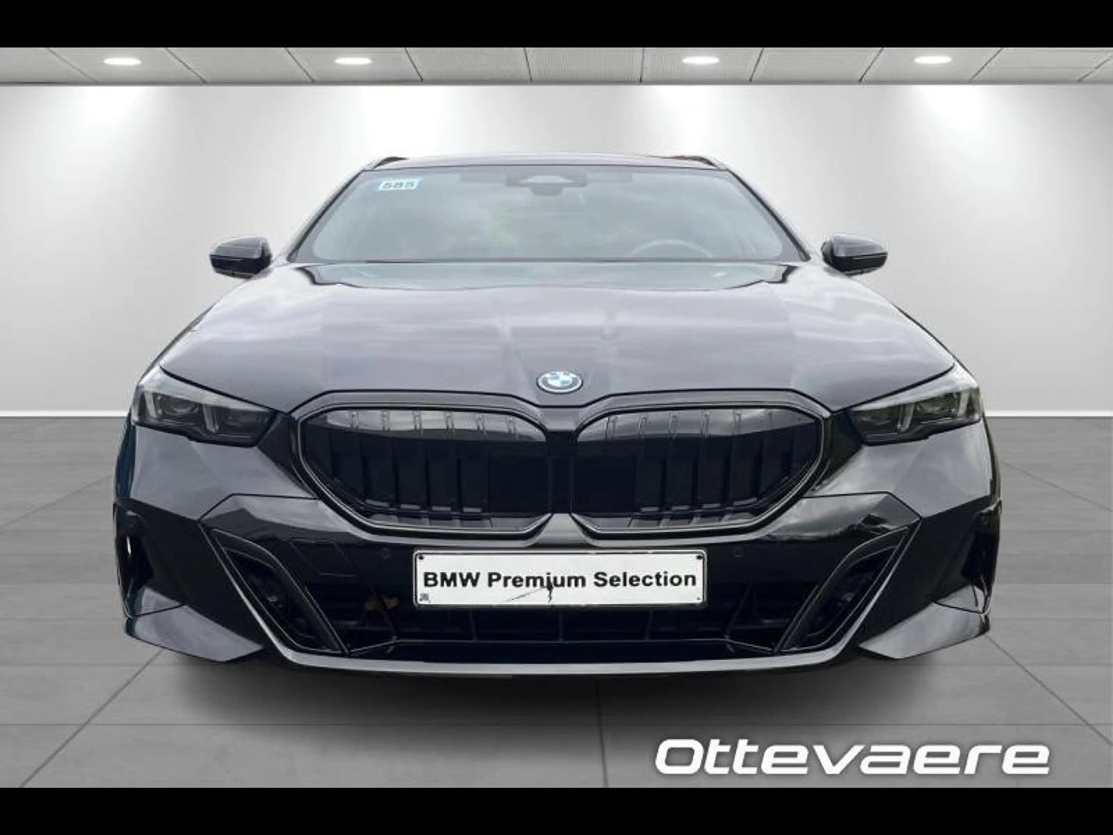 BMW 530 Touring — photo 2