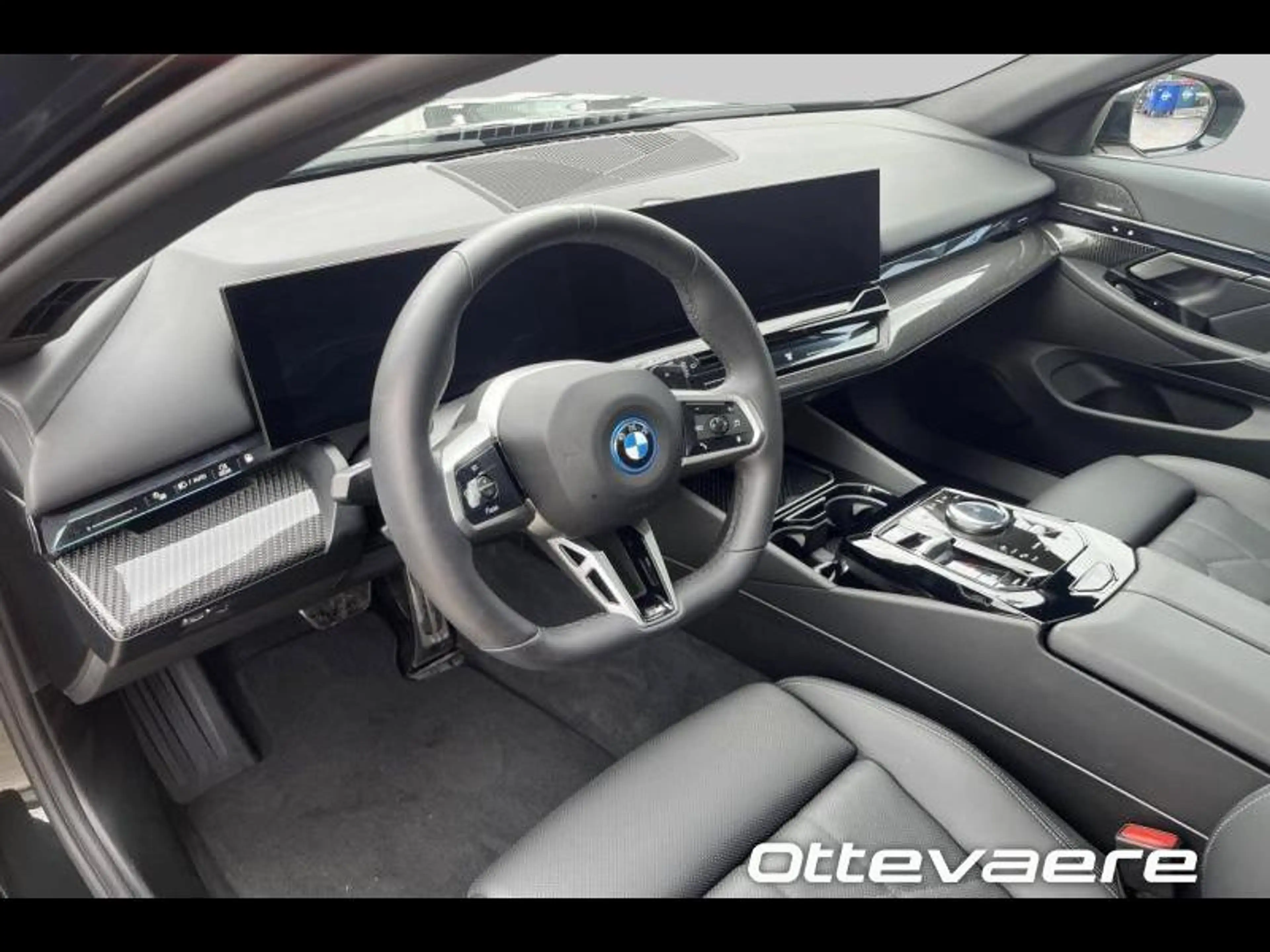 BMW 530 Touring — photo 6