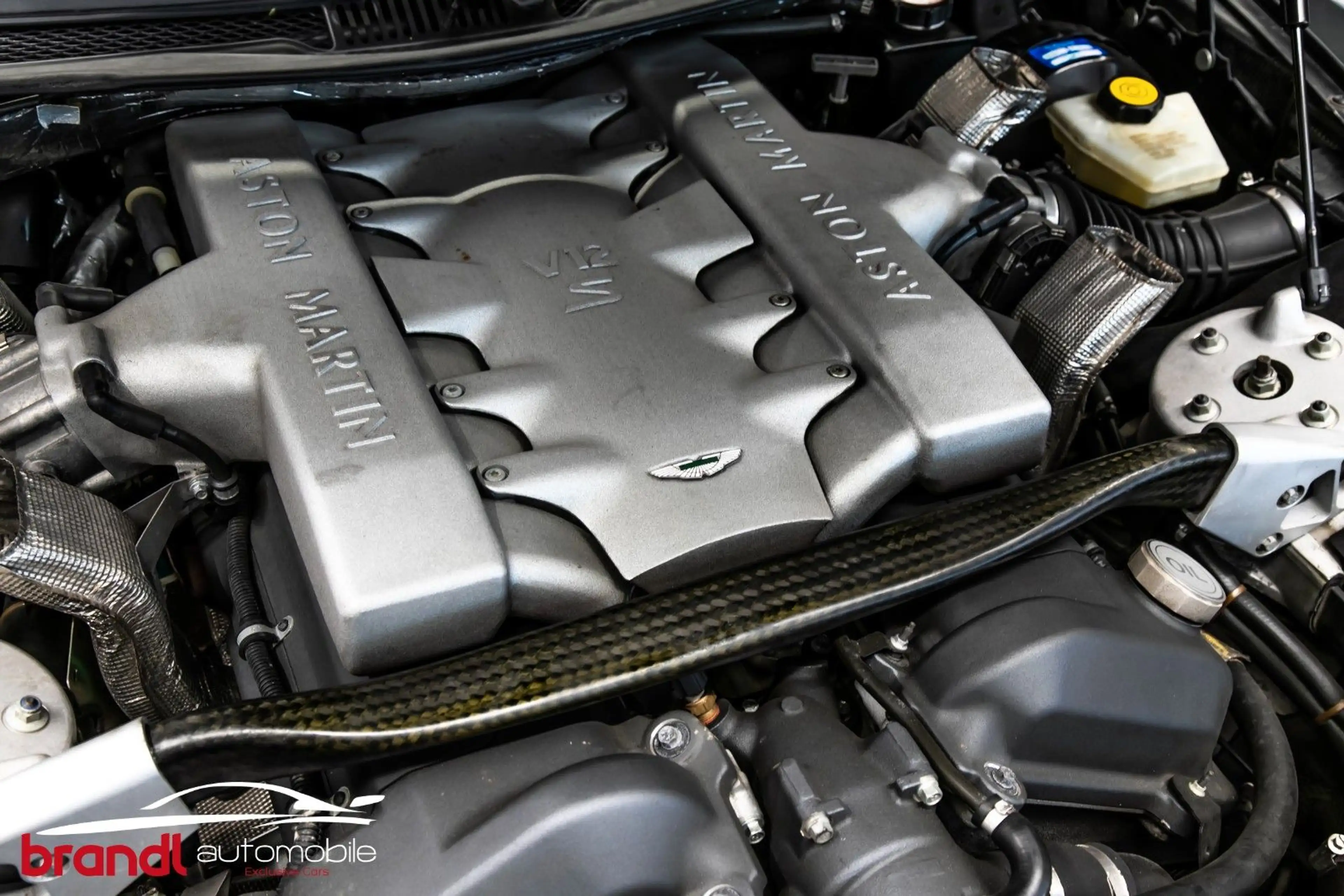 Aston Martin Vanquish S / DE / Sammler / — photo 18