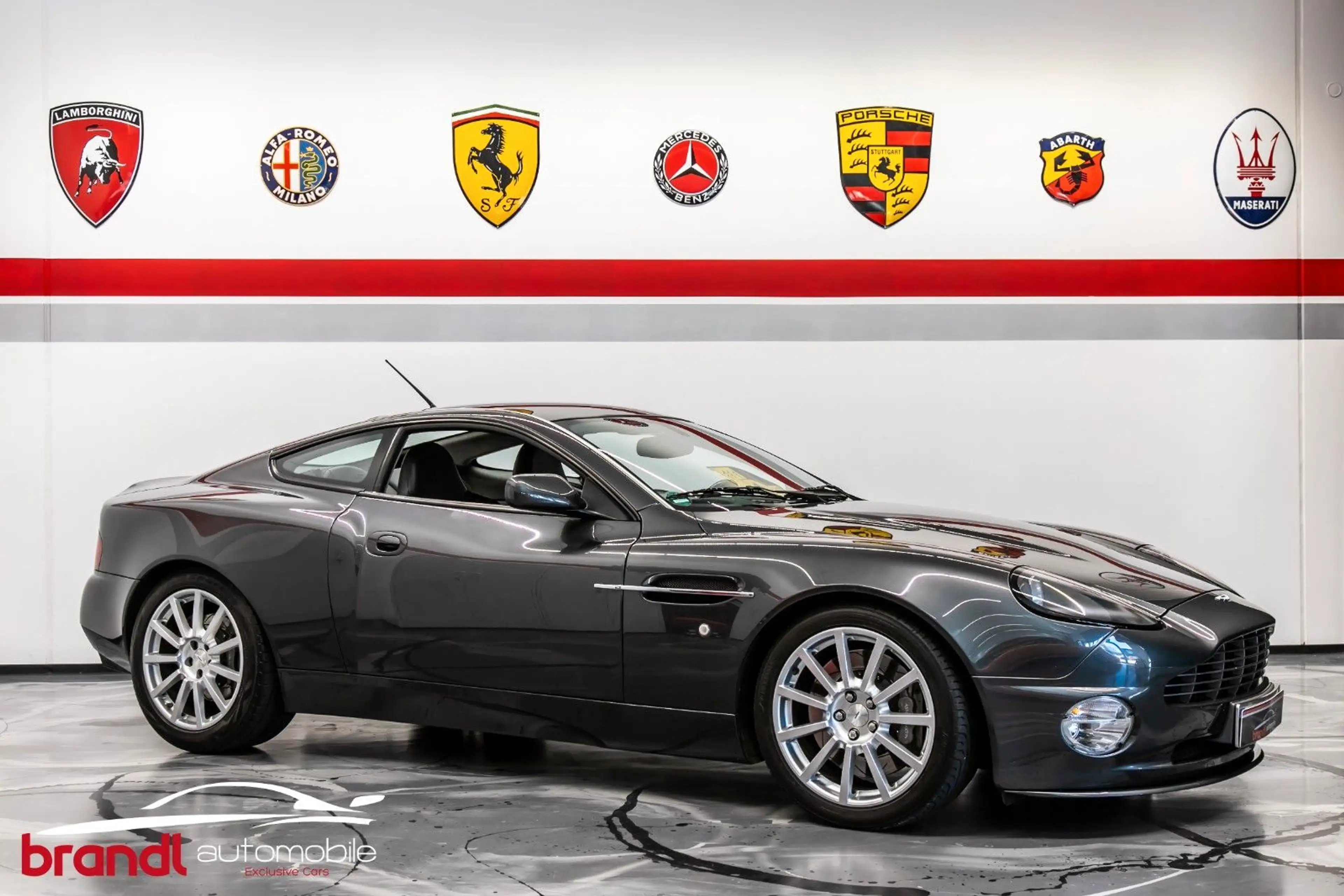 Aston Martin Vanquish S / DE / Sammler /