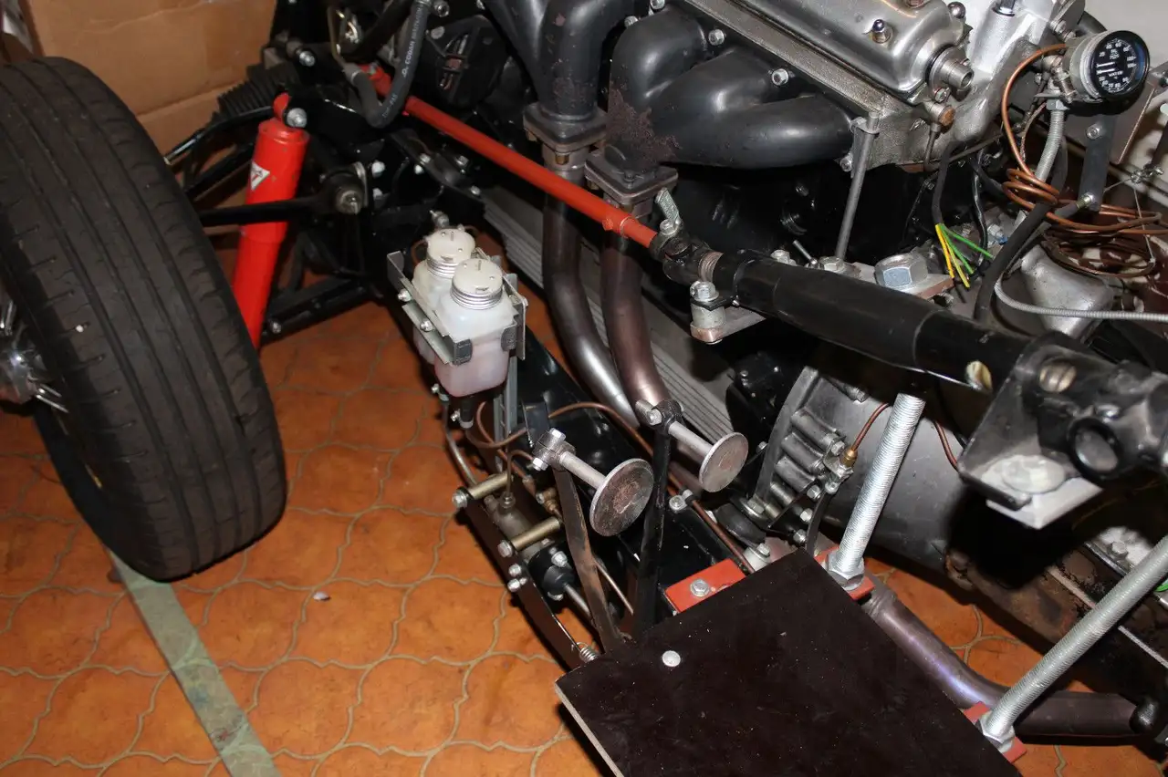 Jaguar XK 140 Driving FHC/DHC/OTS PERFECT RESTORED!, foto 10
