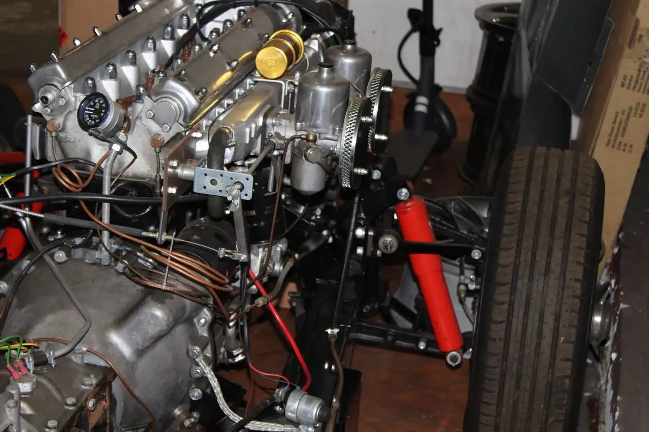 Jaguar XK 140 Driving FHC/DHC/OTS PERFECT RESTORED!, foto 12
