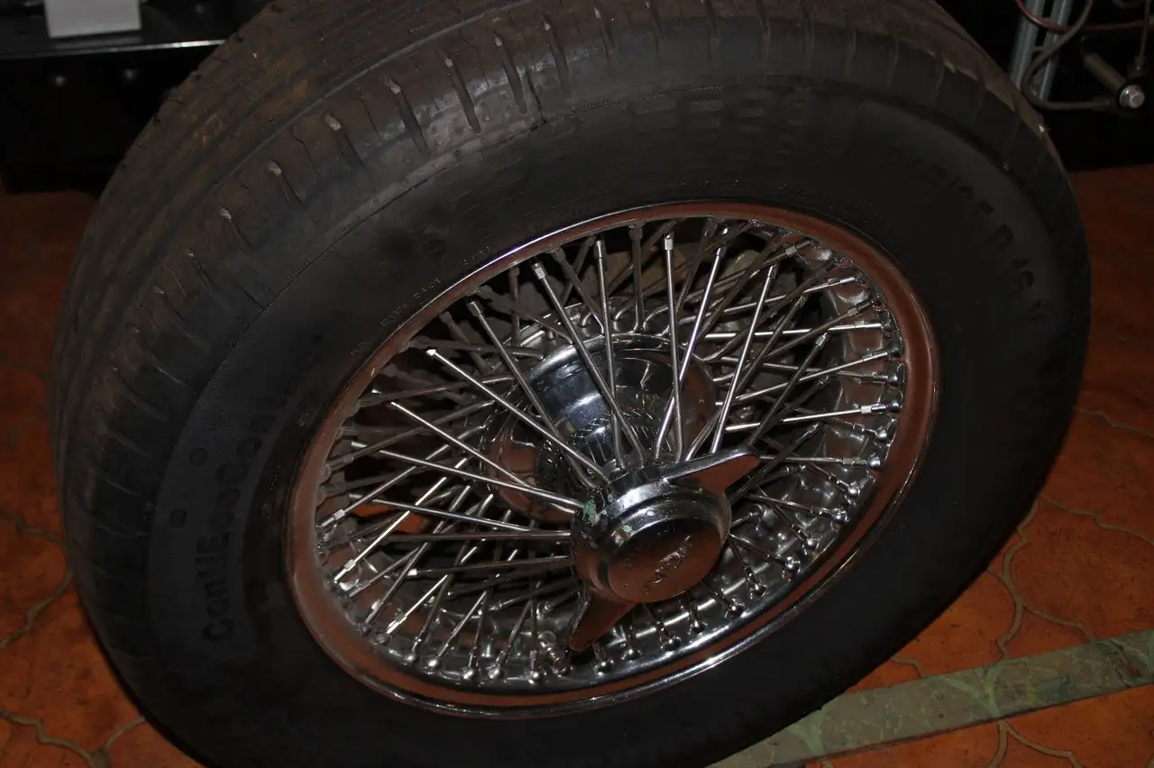 Jaguar XK 140 Driving FHC/DHC/OTS PERFECT RESTORED!, foto 2