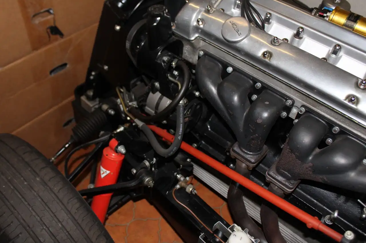Jaguar XK 140 Driving FHC/DHC/OTS PERFECT RESTORED!, foto 11