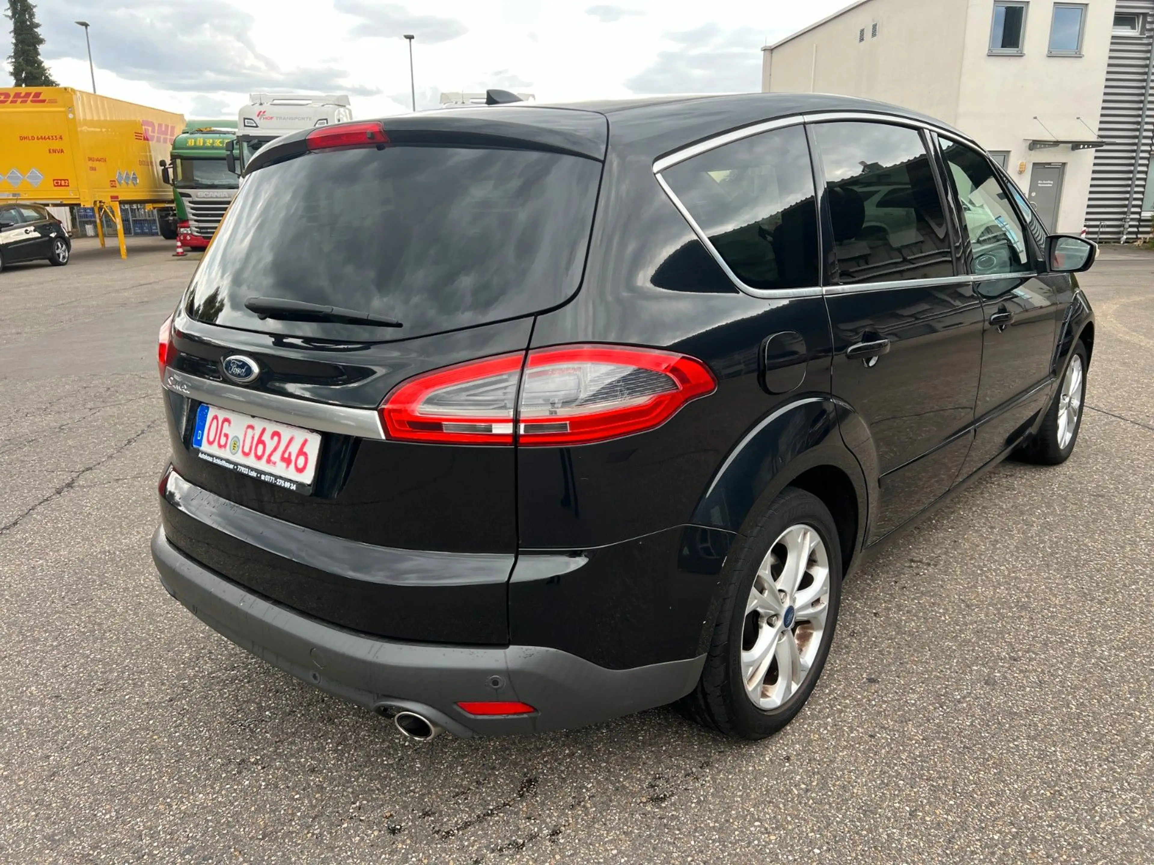 Ford S-Max *Titanium*7 Sitze*AHK* — photo 7