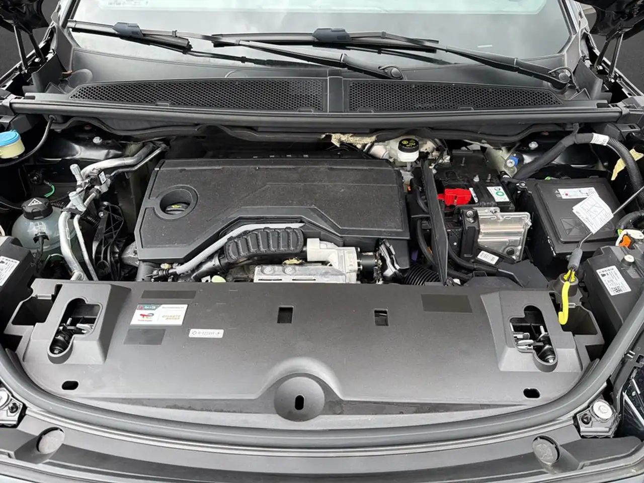 Peugeot 3008 Hybrid 136 Allure, миниатюра 8