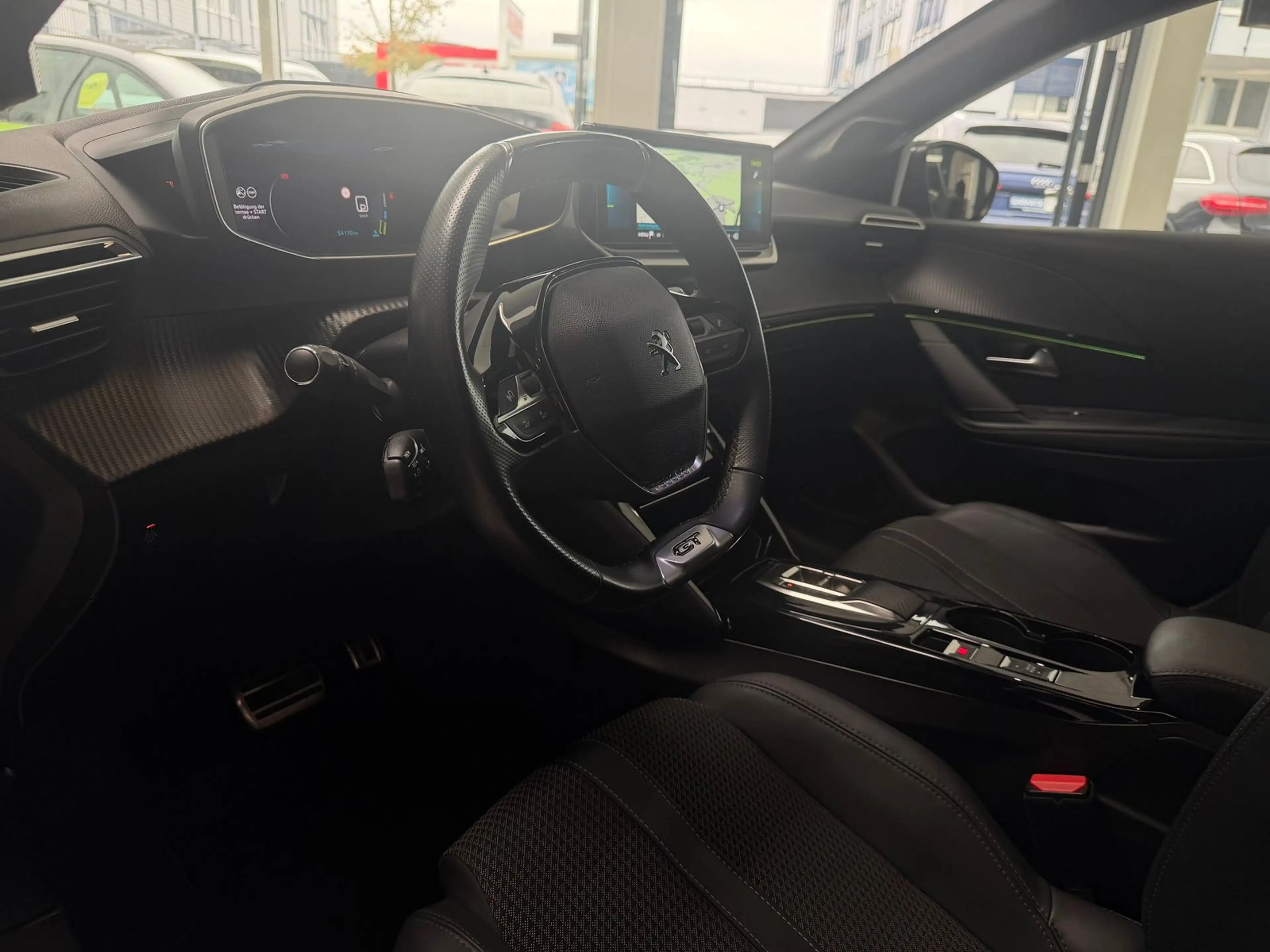 Peugeot 208 e-208 1.HAND GT PANO LED PDC SHZ KAMERA 93,9% — photo 20