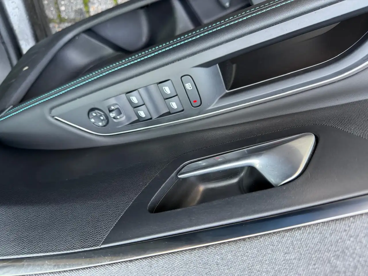 Peugeot 5008 1.2 PureTech Blue Lease Allure, миниатюра 17