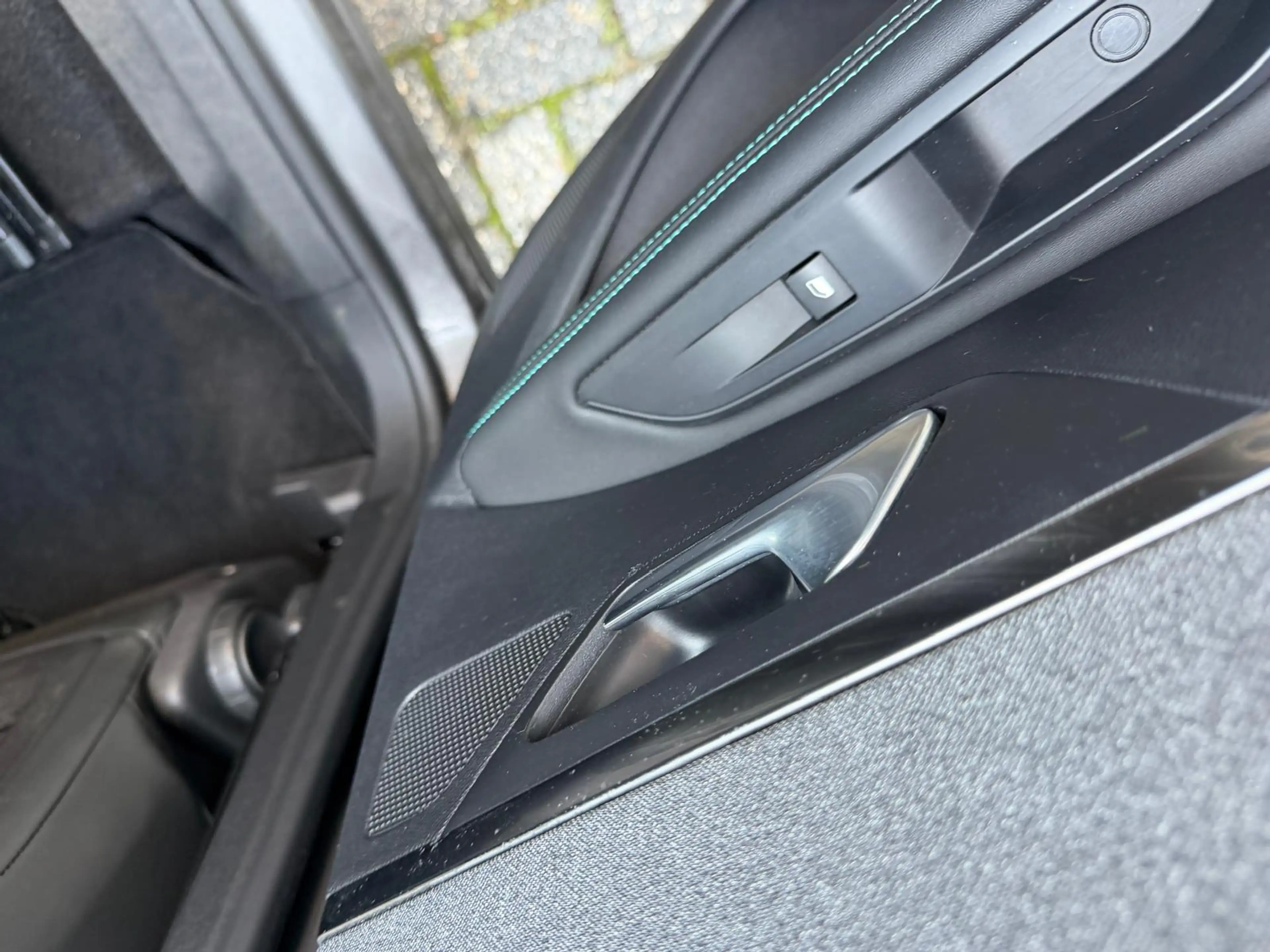 Peugeot 5008 1.2 PureTech Blue Lease Allure — photo 45