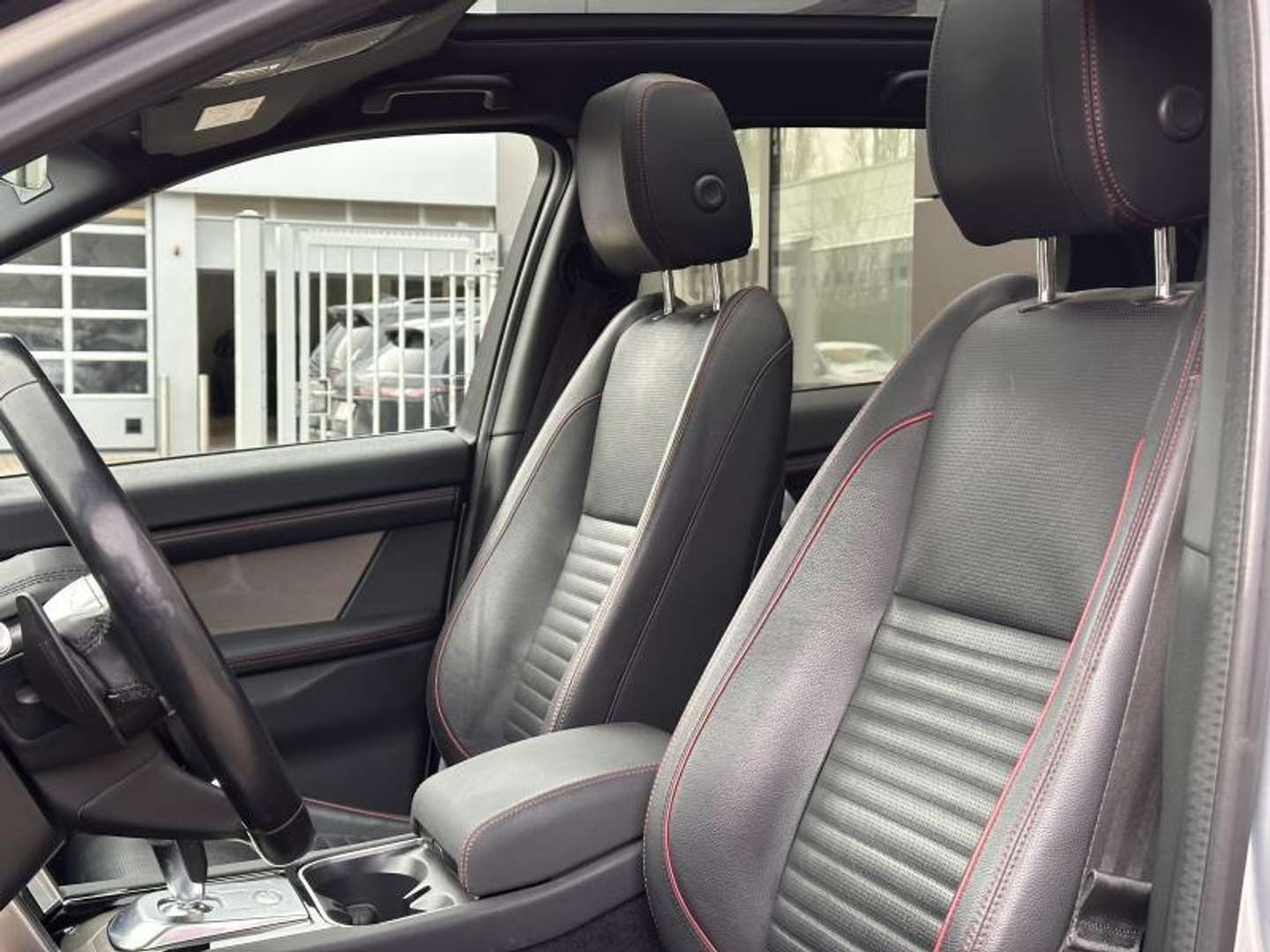 Land Rover Discovery Sport P200 R-Dynamic S AWD -  - Joinsteer - #3