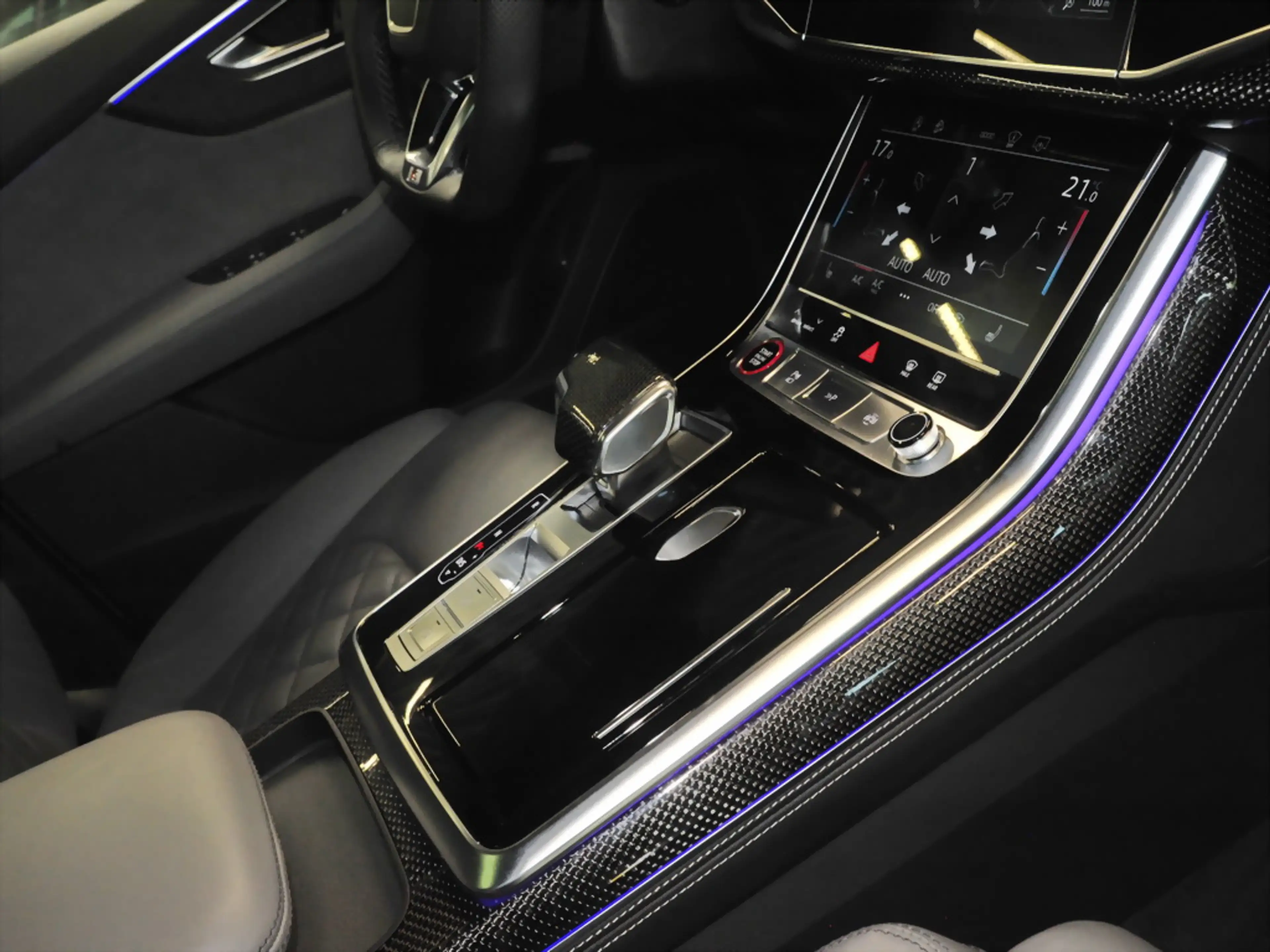 Audi SQ8 TFSI Competition HD-Matrix HuD B&O — photo 7