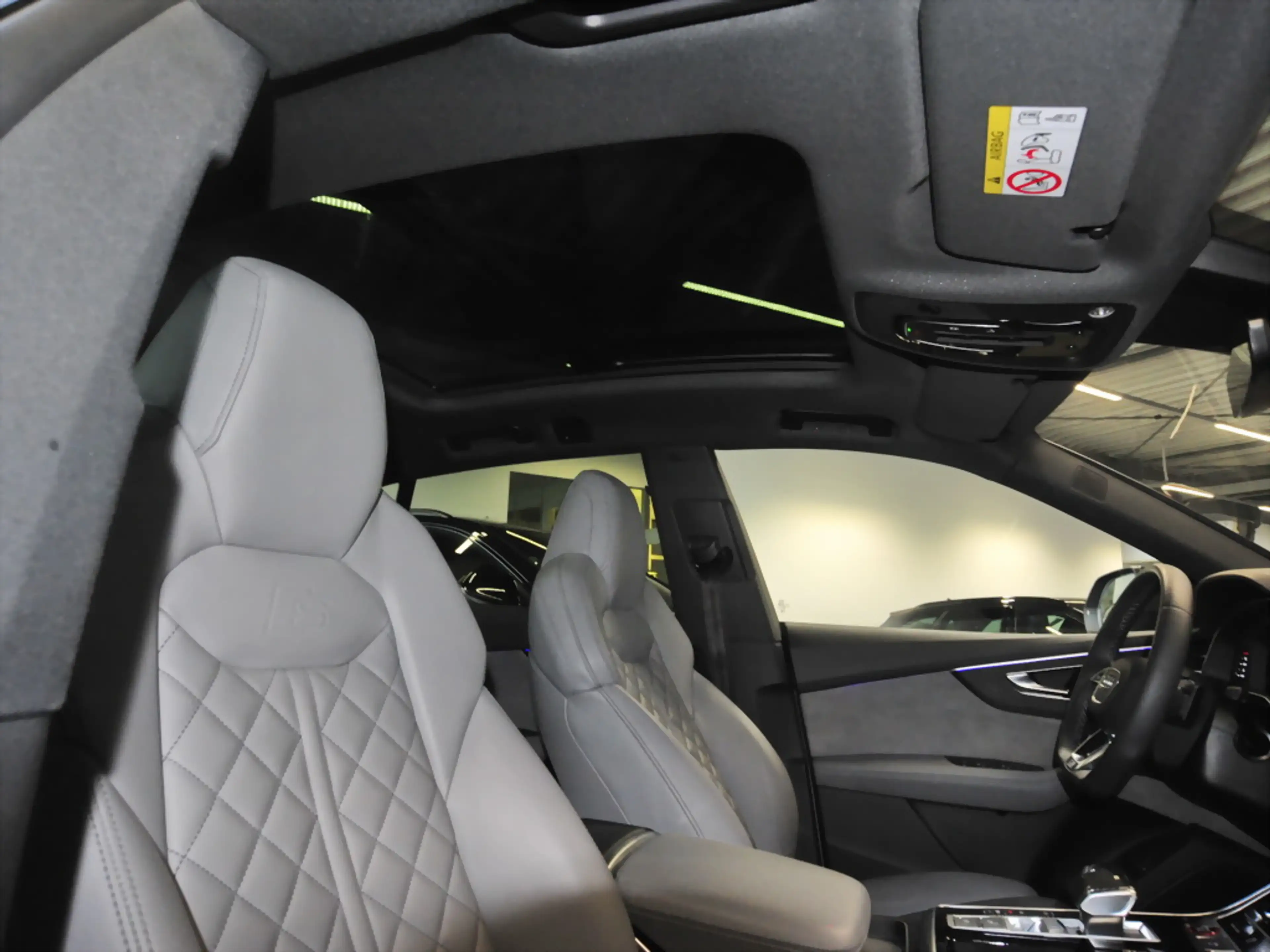 Audi SQ8 TFSI Competition HD-Matrix HuD B&O — photo 10