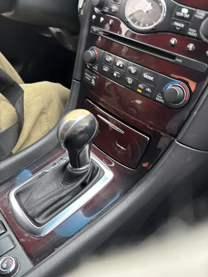 Infiniti EX снимка Infiniti EX