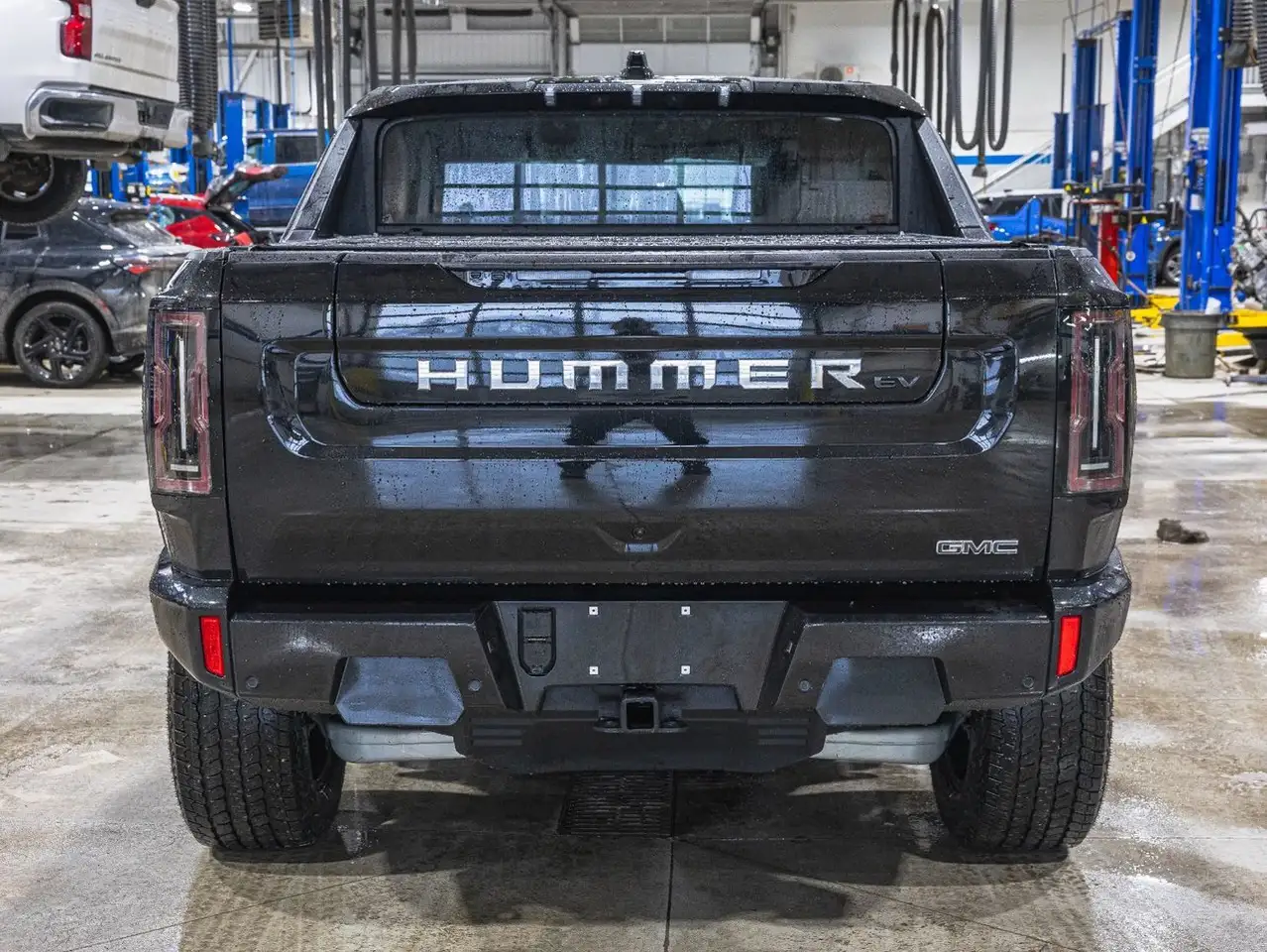 GMC HUMMER EV Pickup 2026 — фото 8