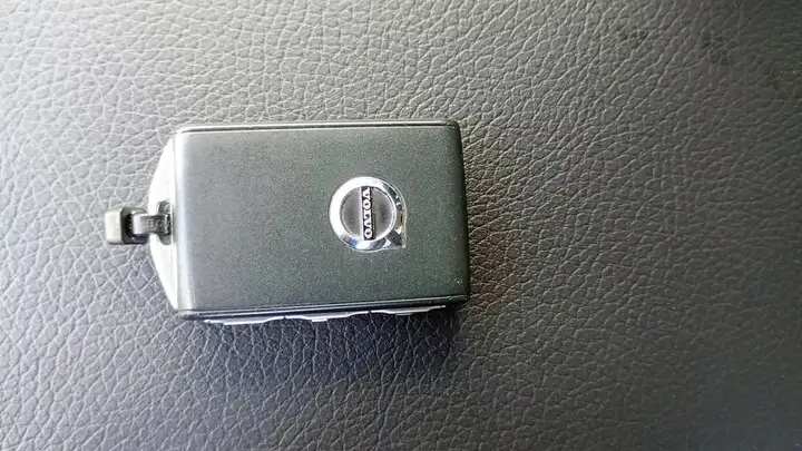 Volvo XC90 2021, foto 16