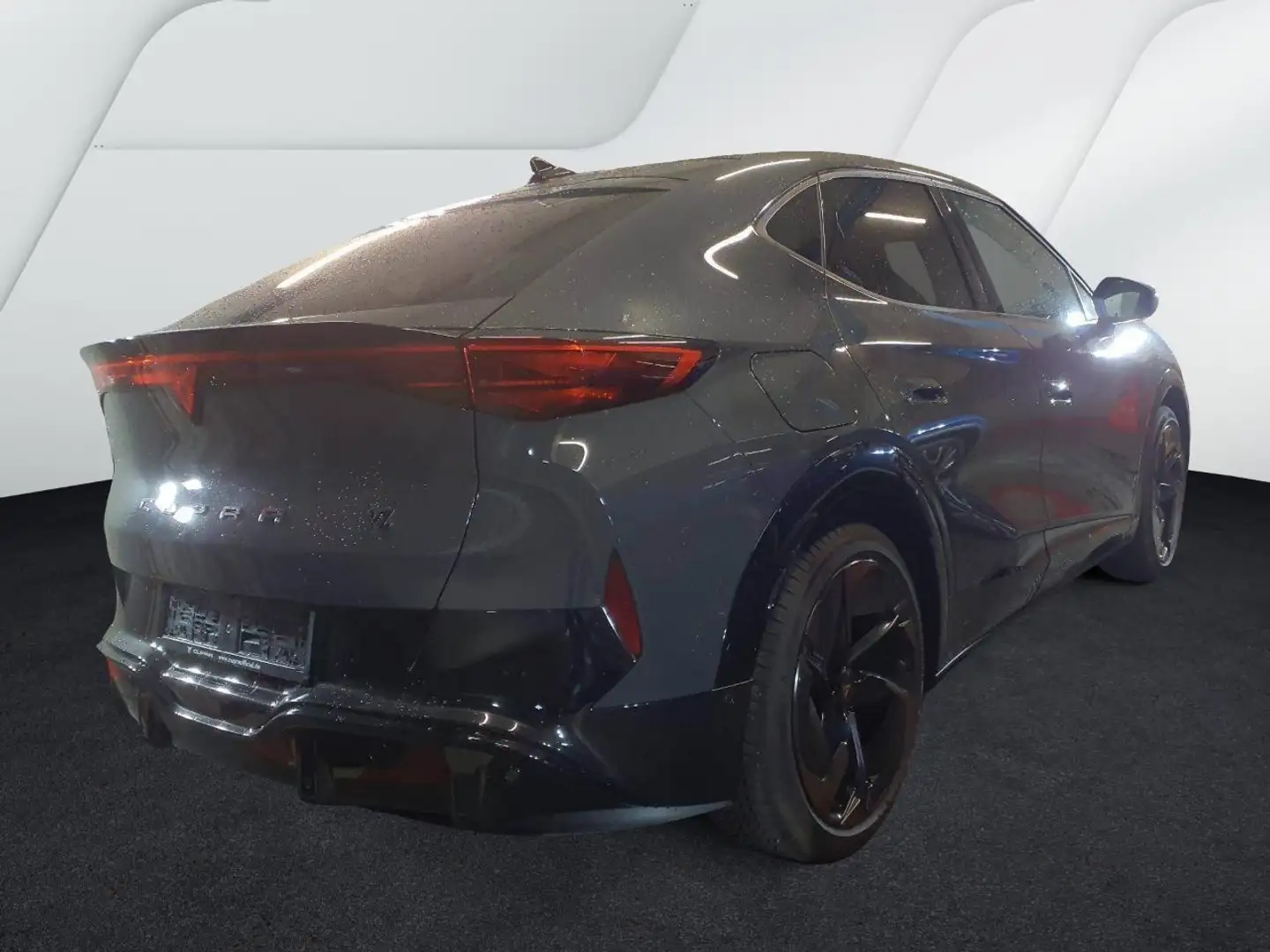 CUPRA Tavascan VZ 4X4 WÄRMEPUMPE PANO 360CAM LM21 NAVI Gris - 2