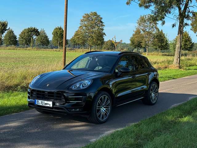 Imagine Porsche Macan Turbo PDK Approved Service Neu TÜV Neu Scheckheft