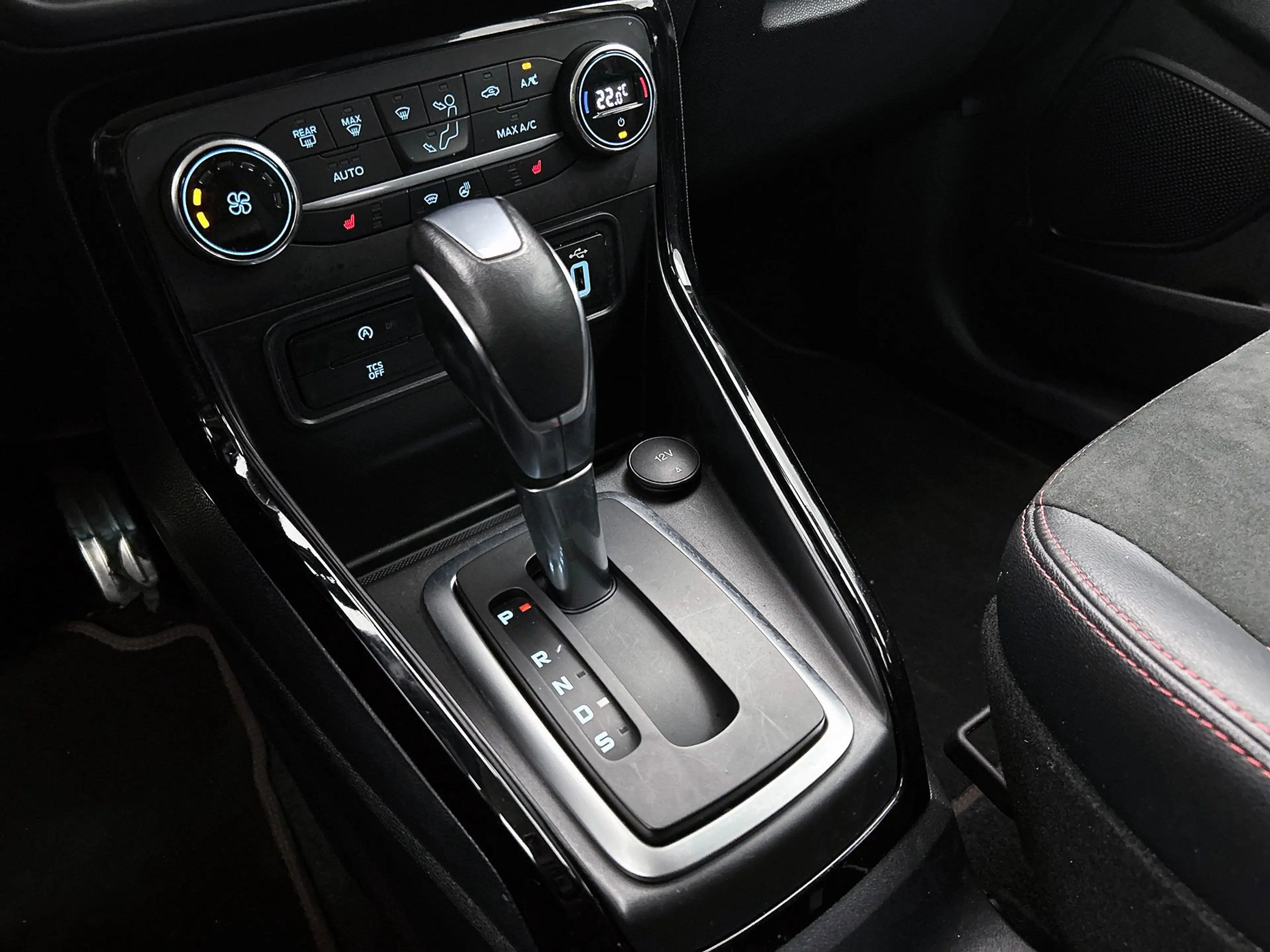 Ford EcoSport 1.0 EcoBoost ST-Line | Stoel-/Stuurverwarming | Cr — photo 17