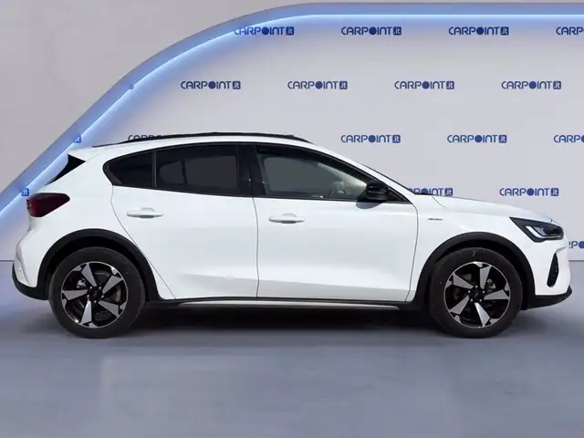 Ford Focus view 7