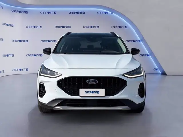 Ford Focus view 9