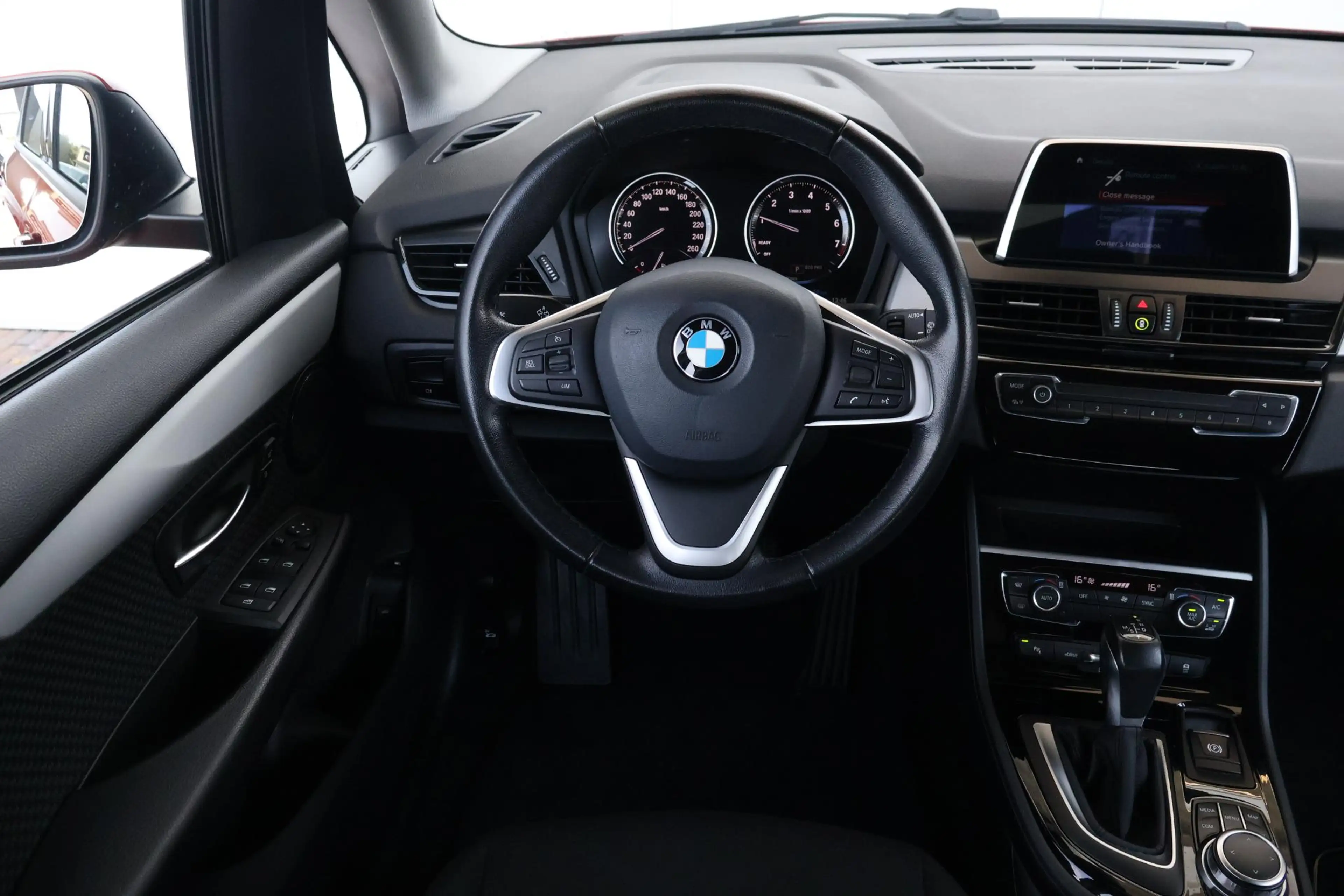 BMW 225 2-serie Active Tourer 225xe iPerformance Executive — photo 9