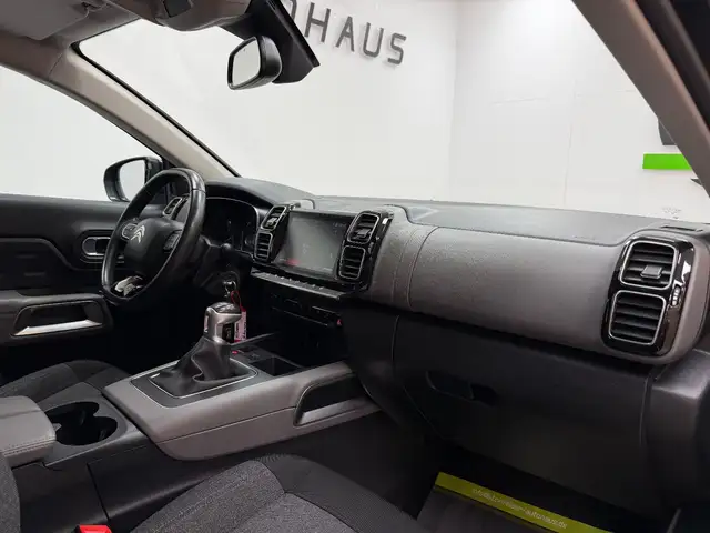 Citroen C5 Aircross view 11