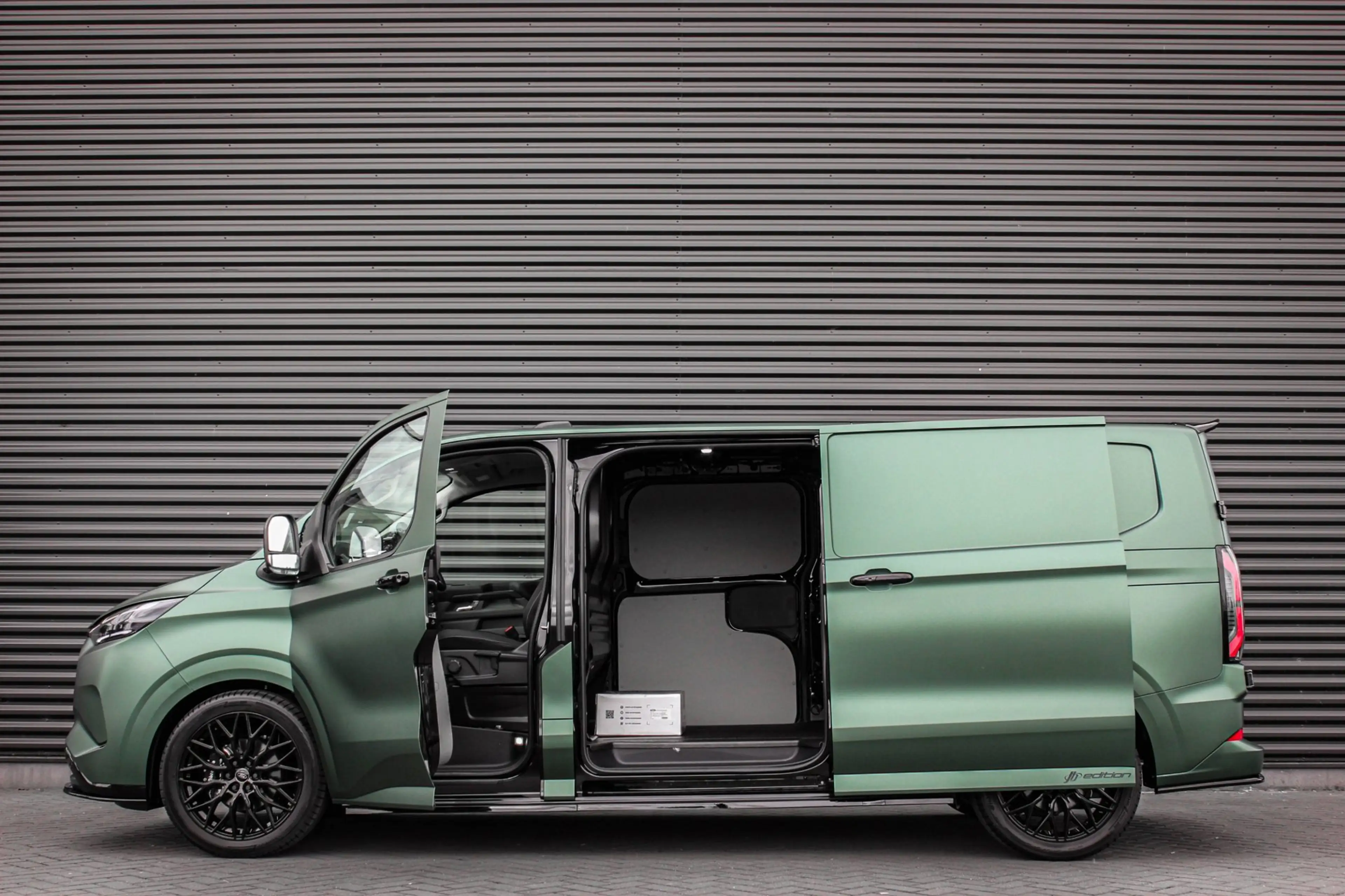 Ford E-Transit Cust. 340 L2H1 Limited 71 kWh 218PK / JB- EDITON / — photo 7