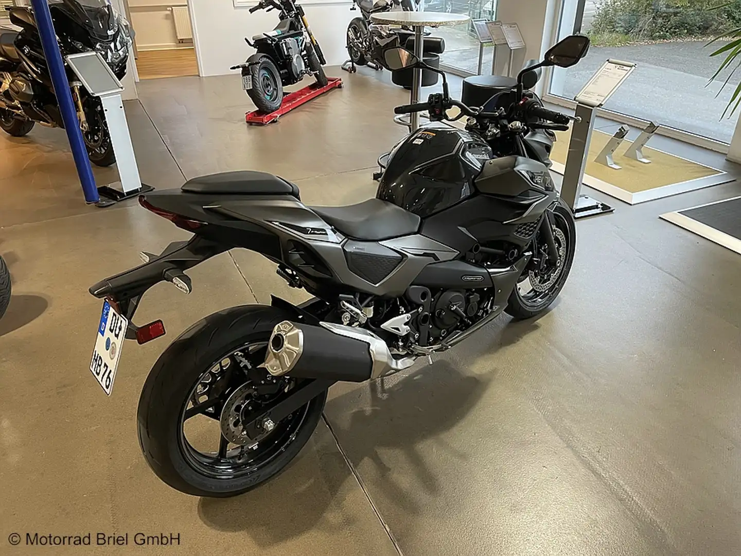 Kawasaki Z7 Hybrid - 2