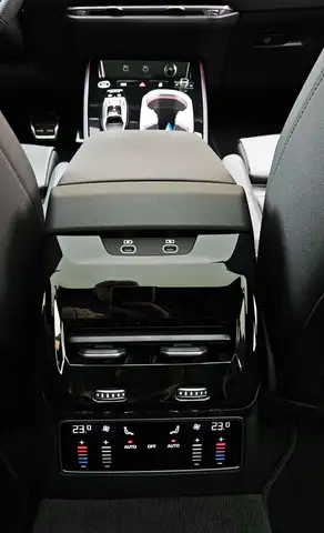 Audi A6 2.0 TDI 3 x S-Line*PANO*NP: 85.000,00*AKH Vorb. Ansicht 32