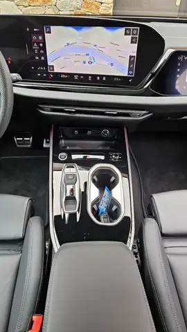 Audi A6 2.0 TDI 3 x S-Line*PANO*NP: 85.000,00*AKH Vorb. Ansicht 31