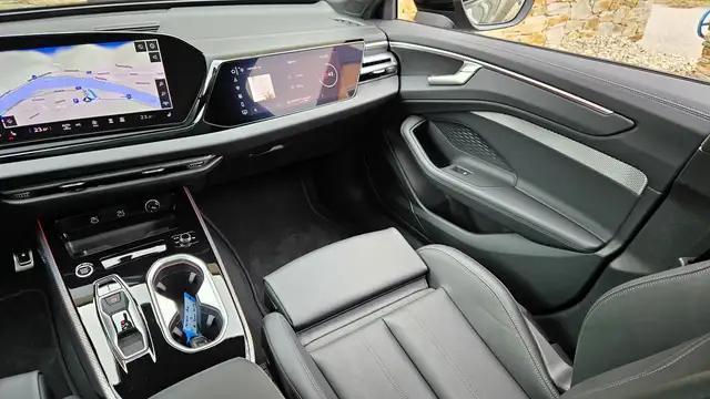 Audi A6 2.0 TDI 3 x S-Line*PANO*NP: 85.000,00*AKH Vorb. Ansicht 27