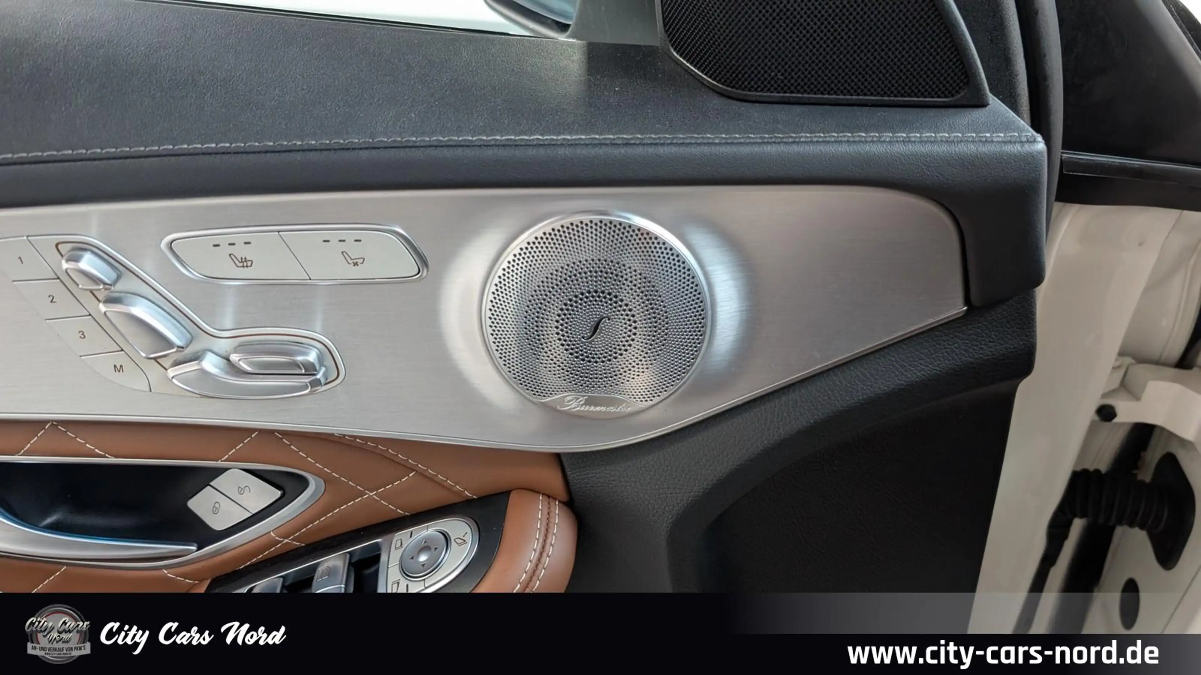 Mercedes-Benz C 63 AMG S BURMESTER+PANORMA+360°+CARBON+DESIGNO — photo 13