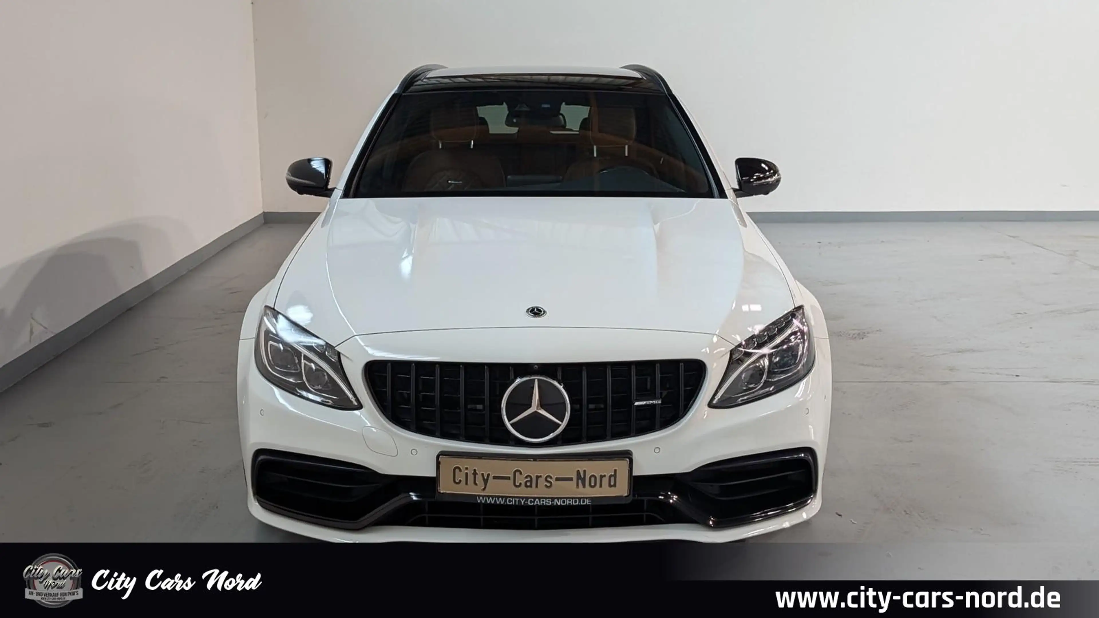 Mercedes-Benz C 63 AMG S BURMESTER+PANORMA+360°+CARBON+DESIGNO — photo 8