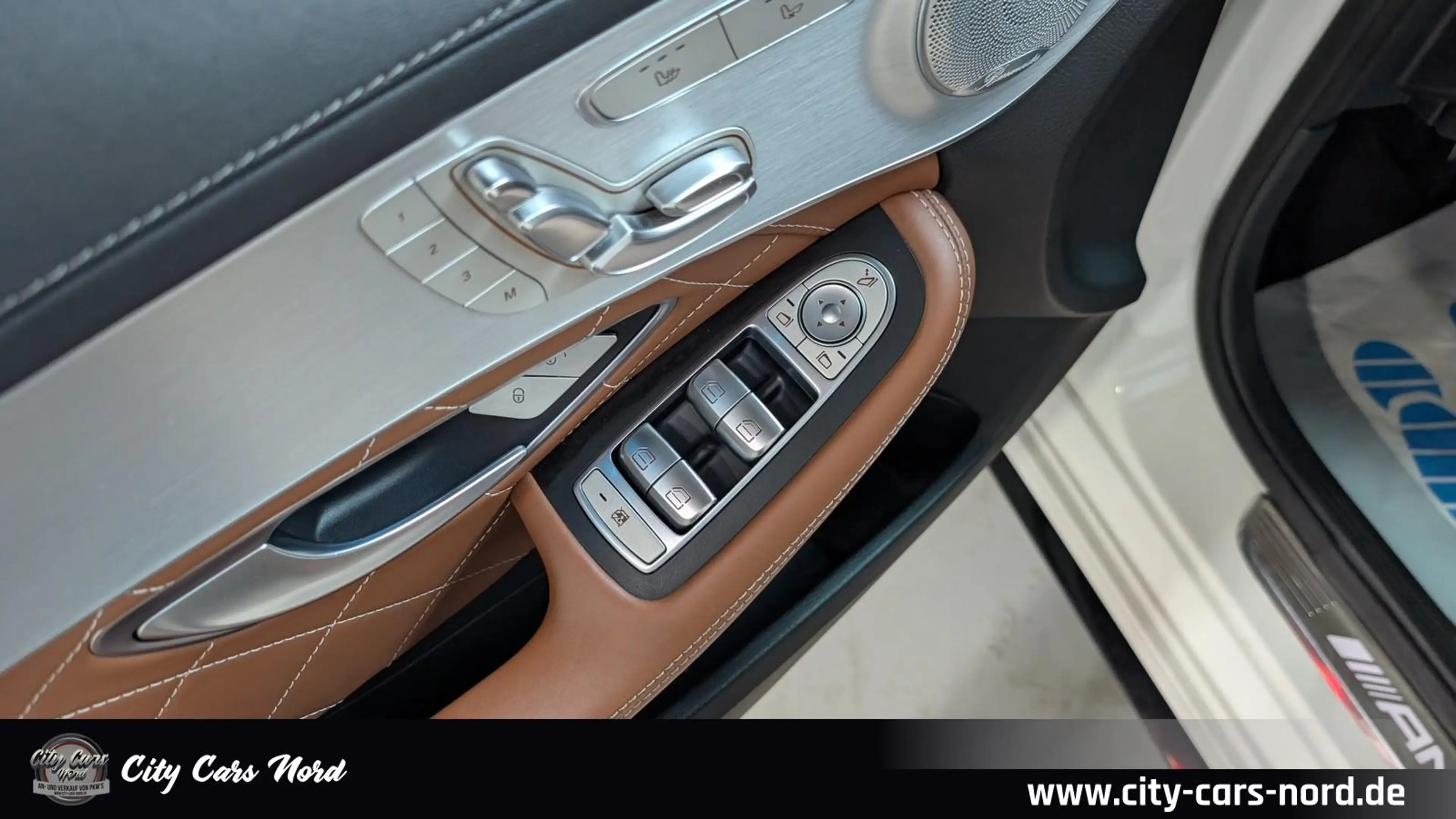 Mercedes-Benz C 63 AMG S BURMESTER+PANORMA+360°+CARBON+DESIGNO — photo 11