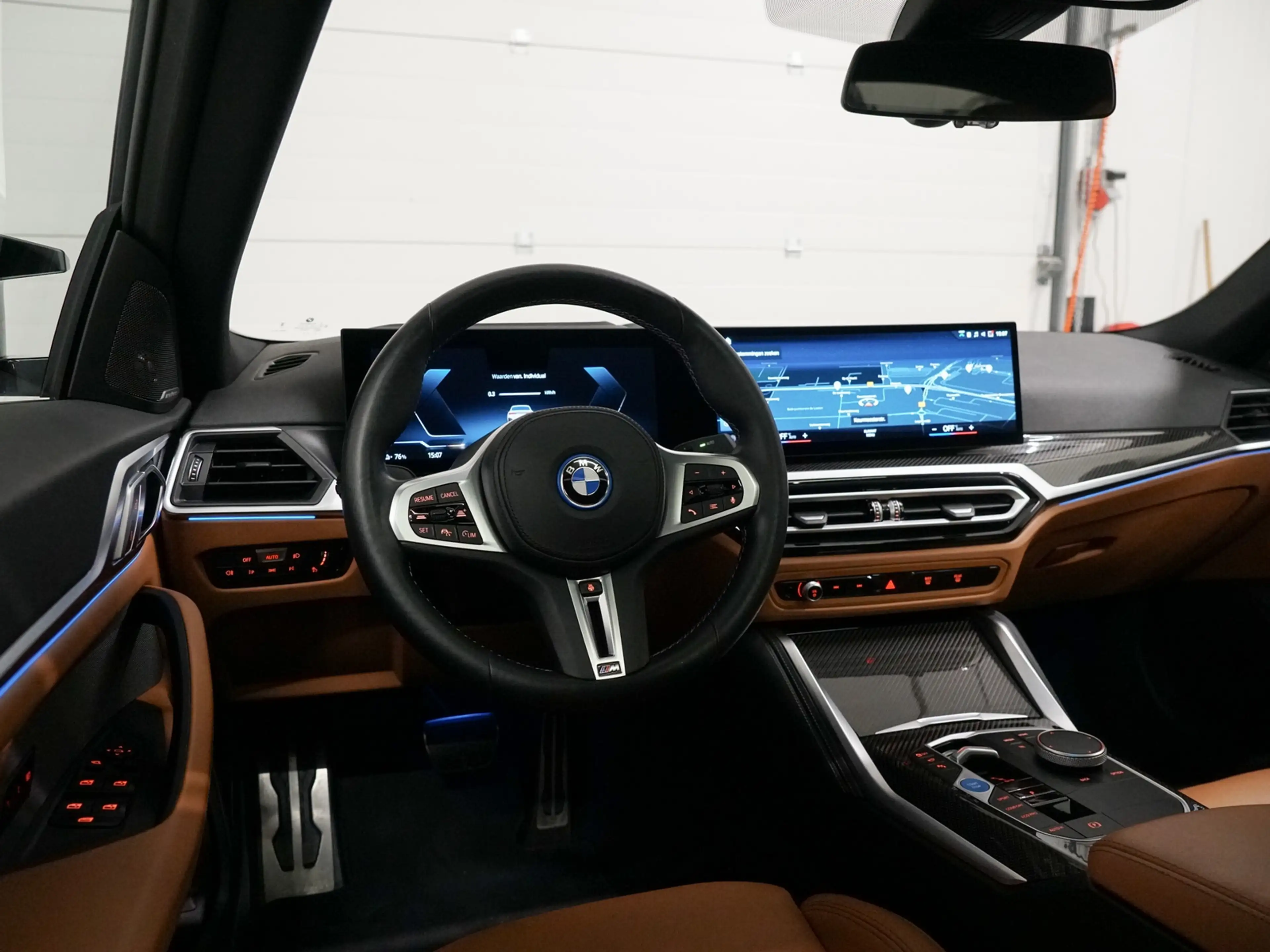 BMW i4 M50 Schuifdak | M-Stoelen | Harman Kardon — photo 45