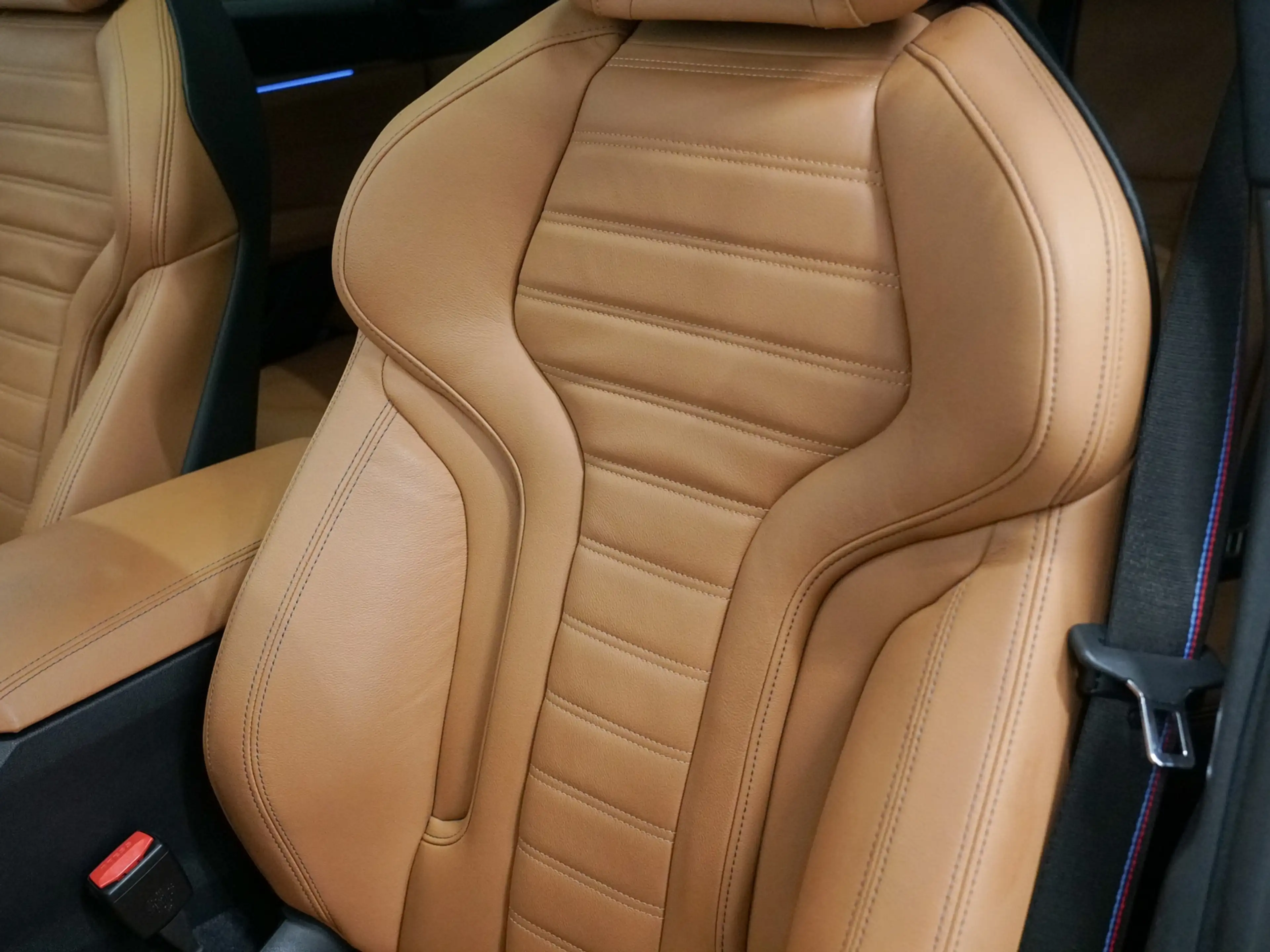 BMW i4 M50 Schuifdak | M-Stoelen | Harman Kardon — photo 30