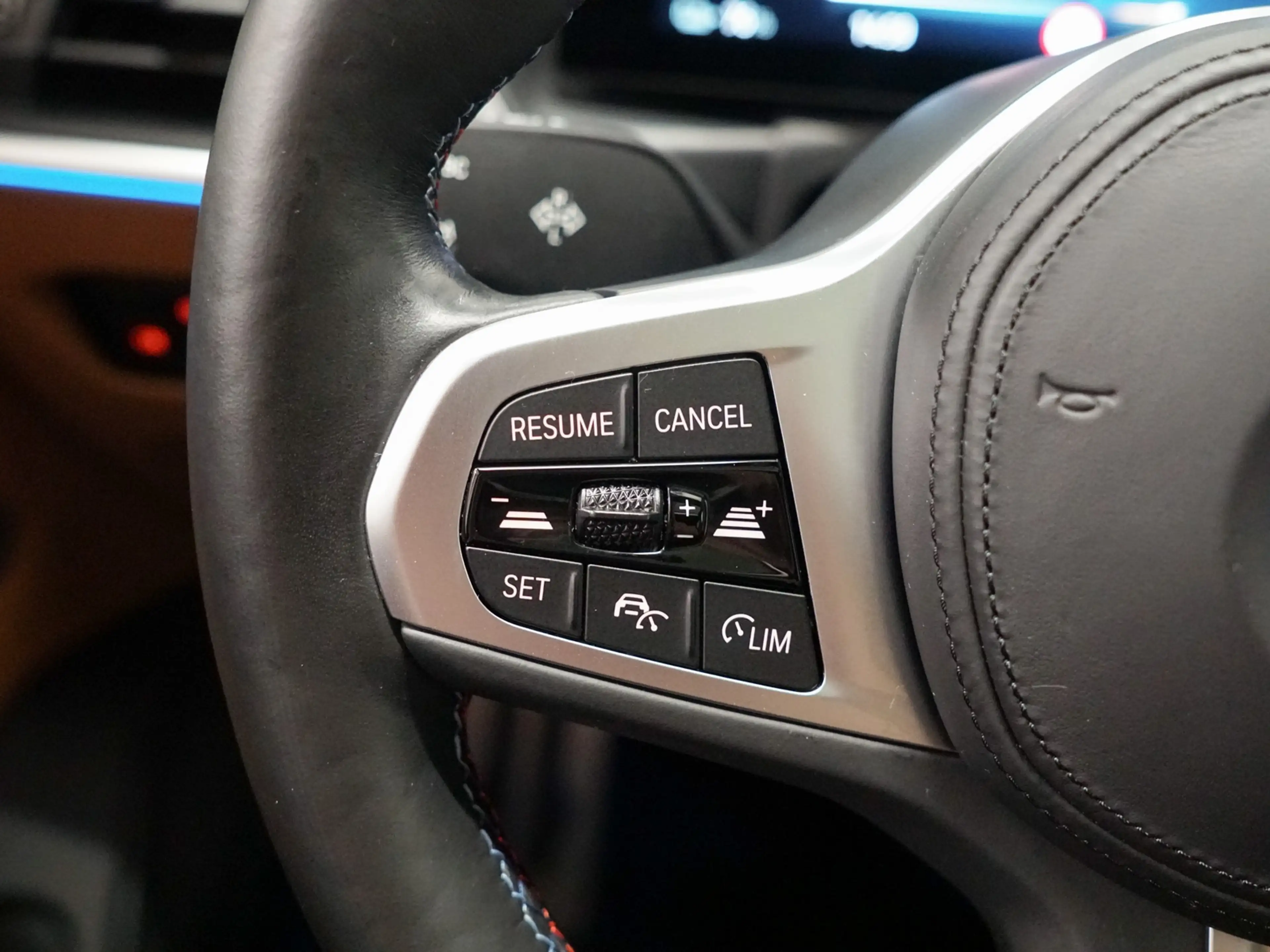 BMW i4 M50 Schuifdak | M-Stoelen | Harman Kardon — photo 47