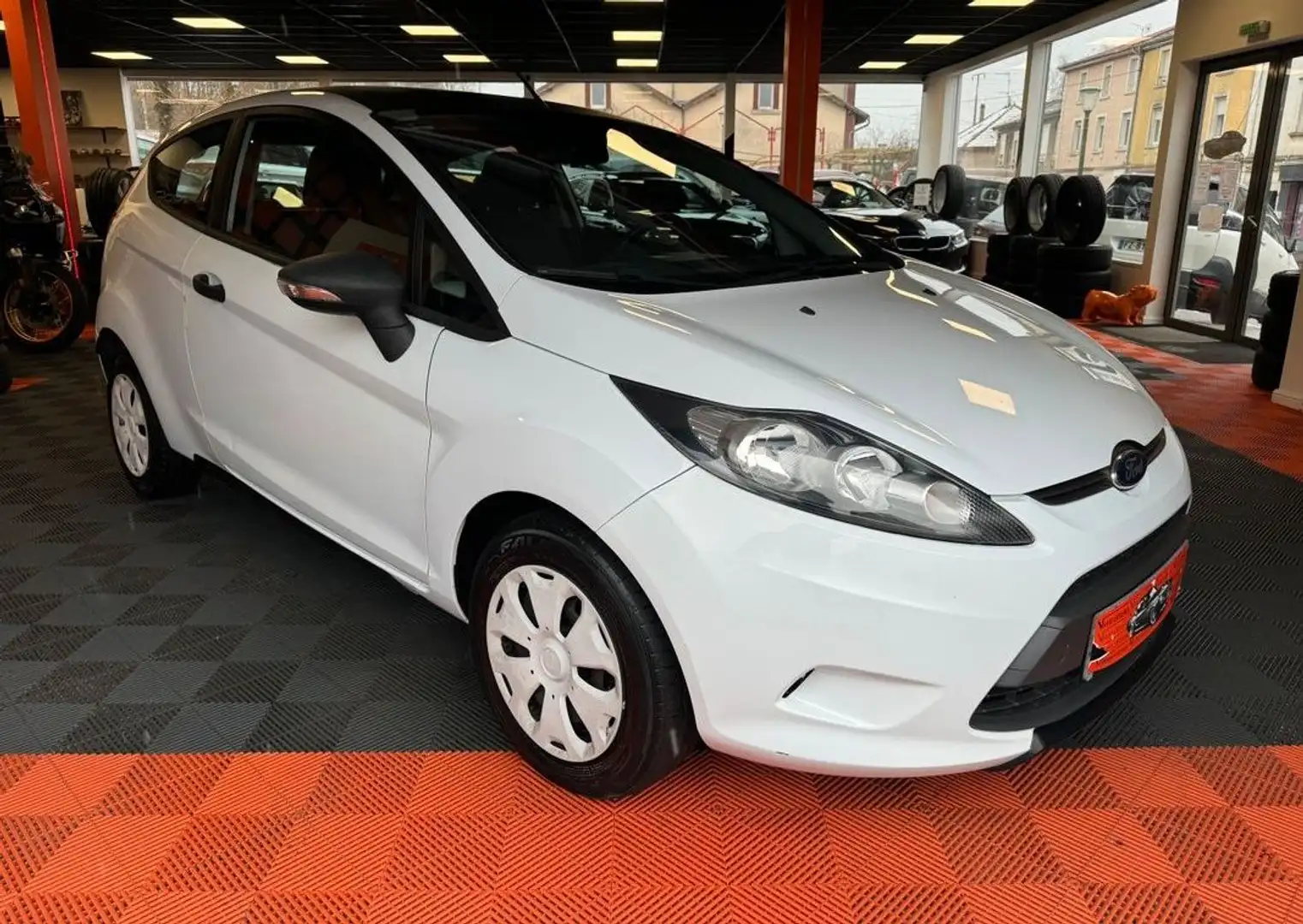 Ford Fiesta II PACK TREND 1.2I 12V 60 cv Garantie 12 mois - 1