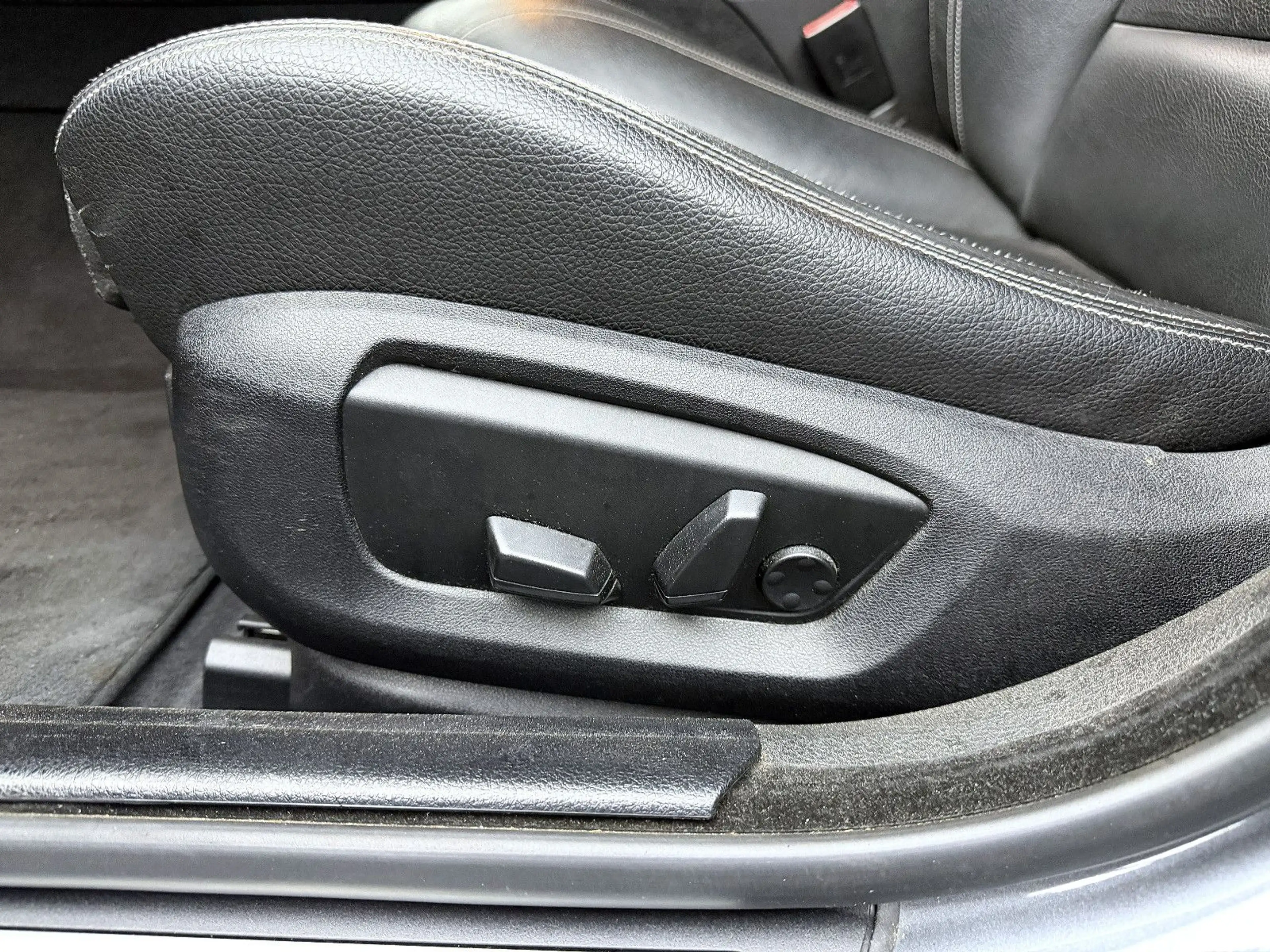 BMW 535 d xDrive *H&R*M-PAKET* — photo 11