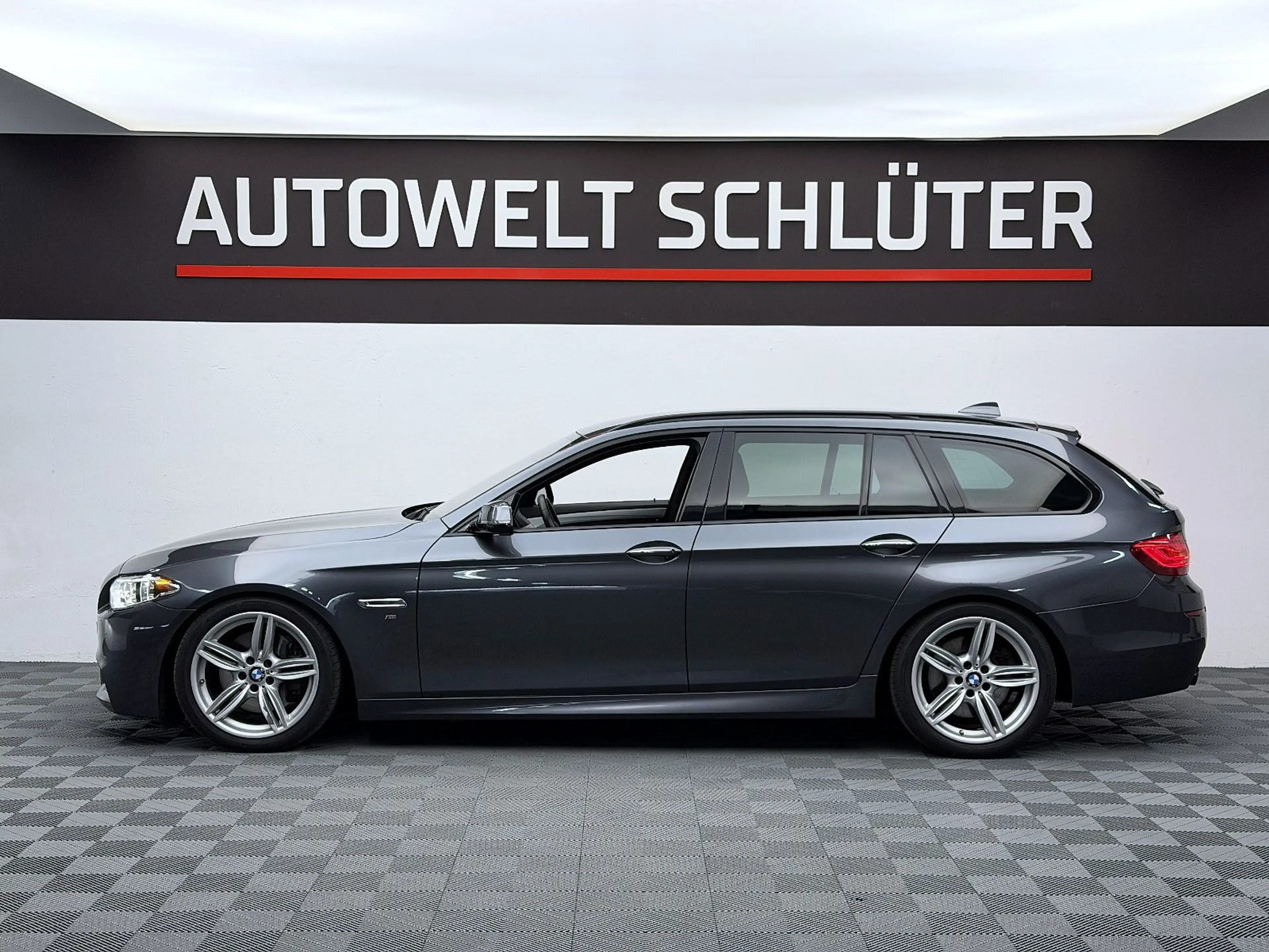 BMW 535 d xDrive *H&R*M-PAKET* — photo 2