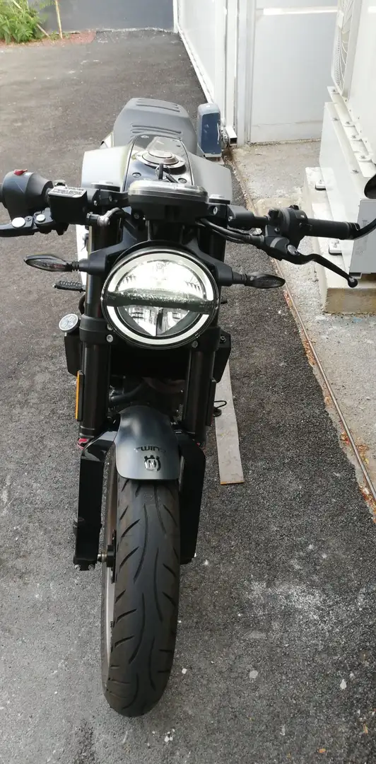 Husqvarna Vitpilen 401 Black - 2